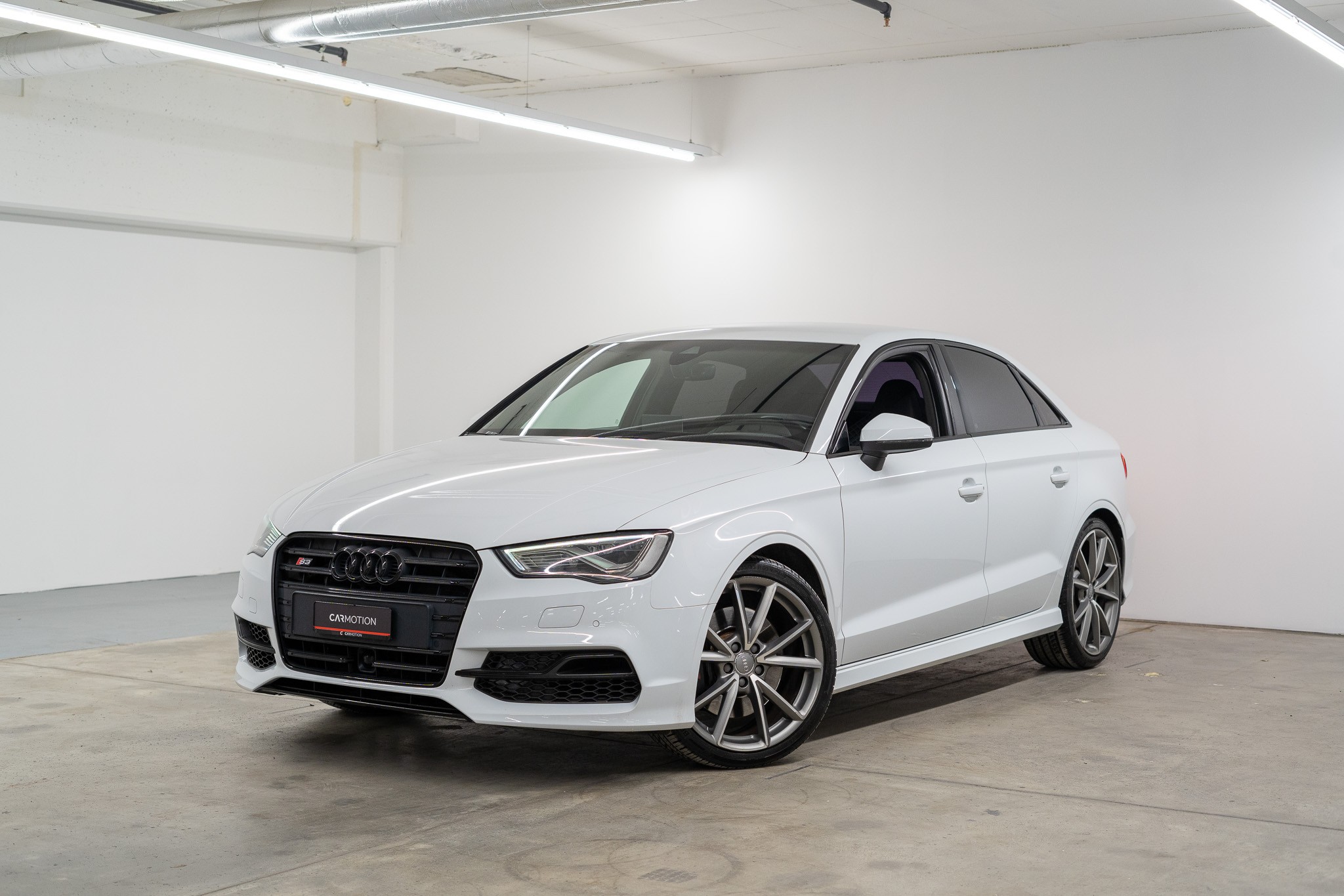 AUDI S3 Limousine 2.0 T FSI quattro S-Tronic