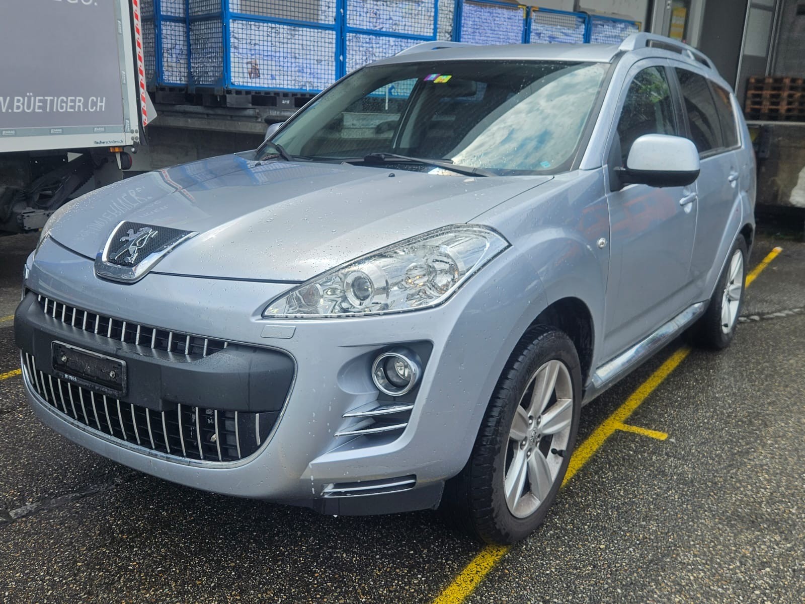 PEUGEOT 4007 2.2 HDi Dynamic