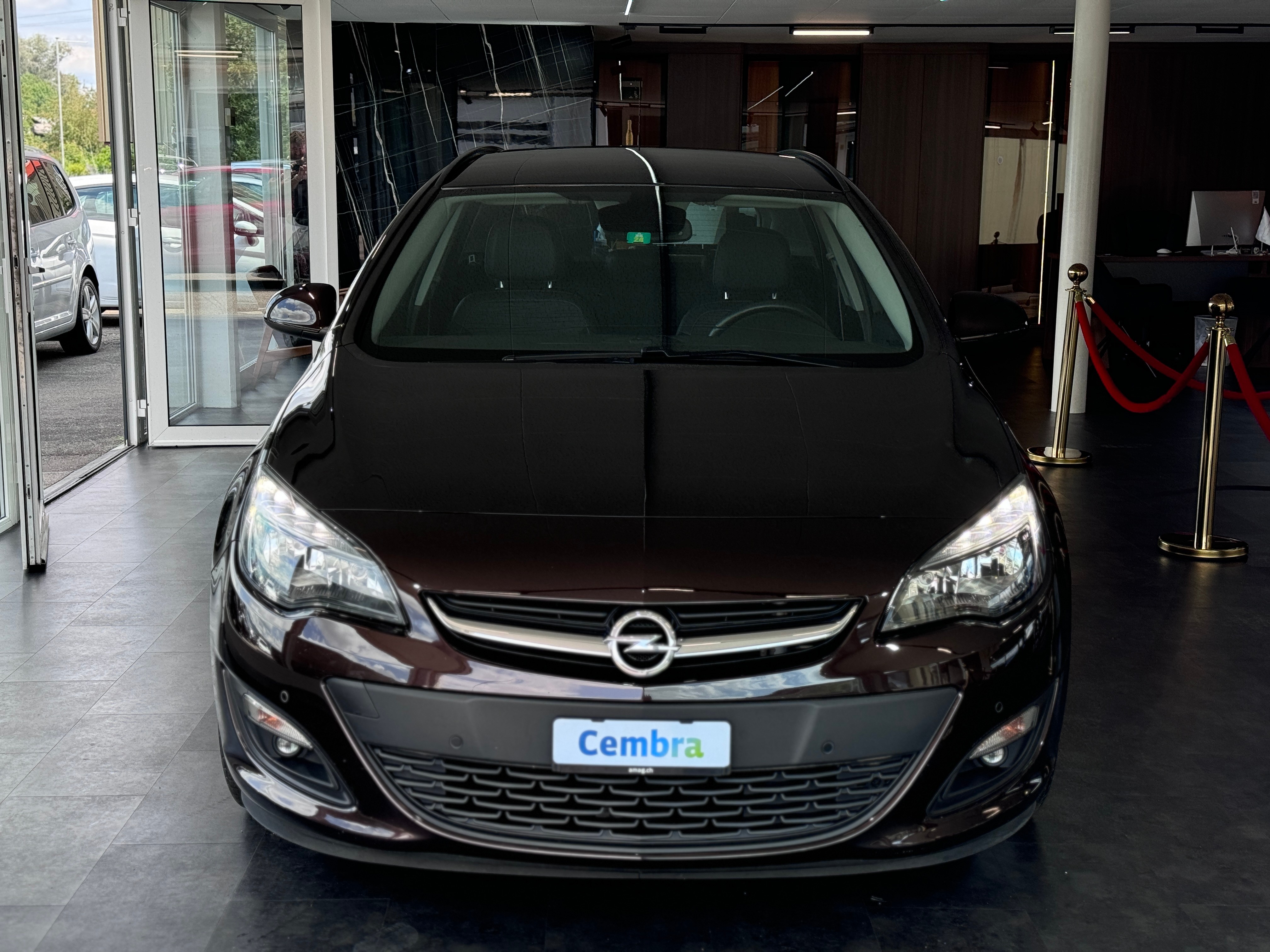 OPEL Astra SportsTourer 1.4i 16V Turbo