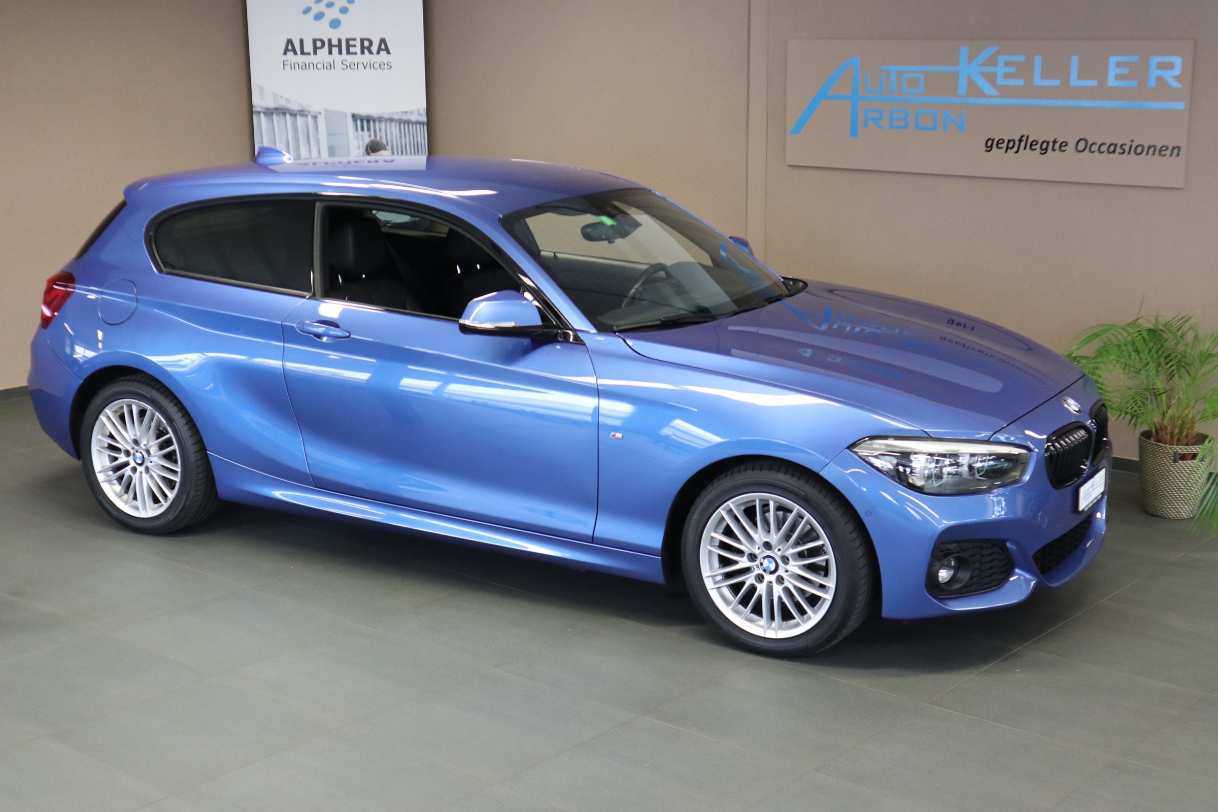 BMW 120i Edition M-Sport SAG