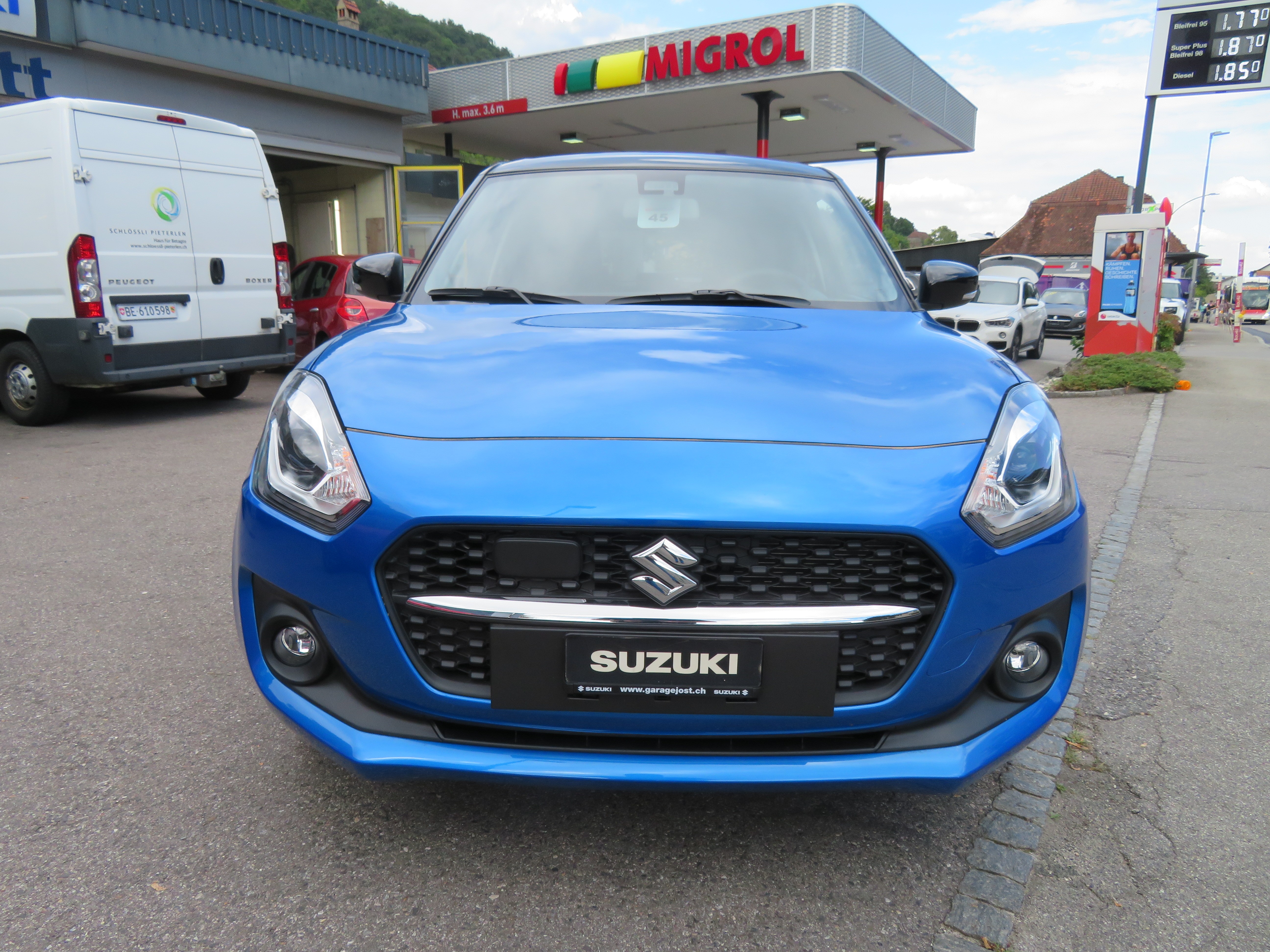 SUZUKI Swift 1.2 Compact Top 4x4 Hybrid