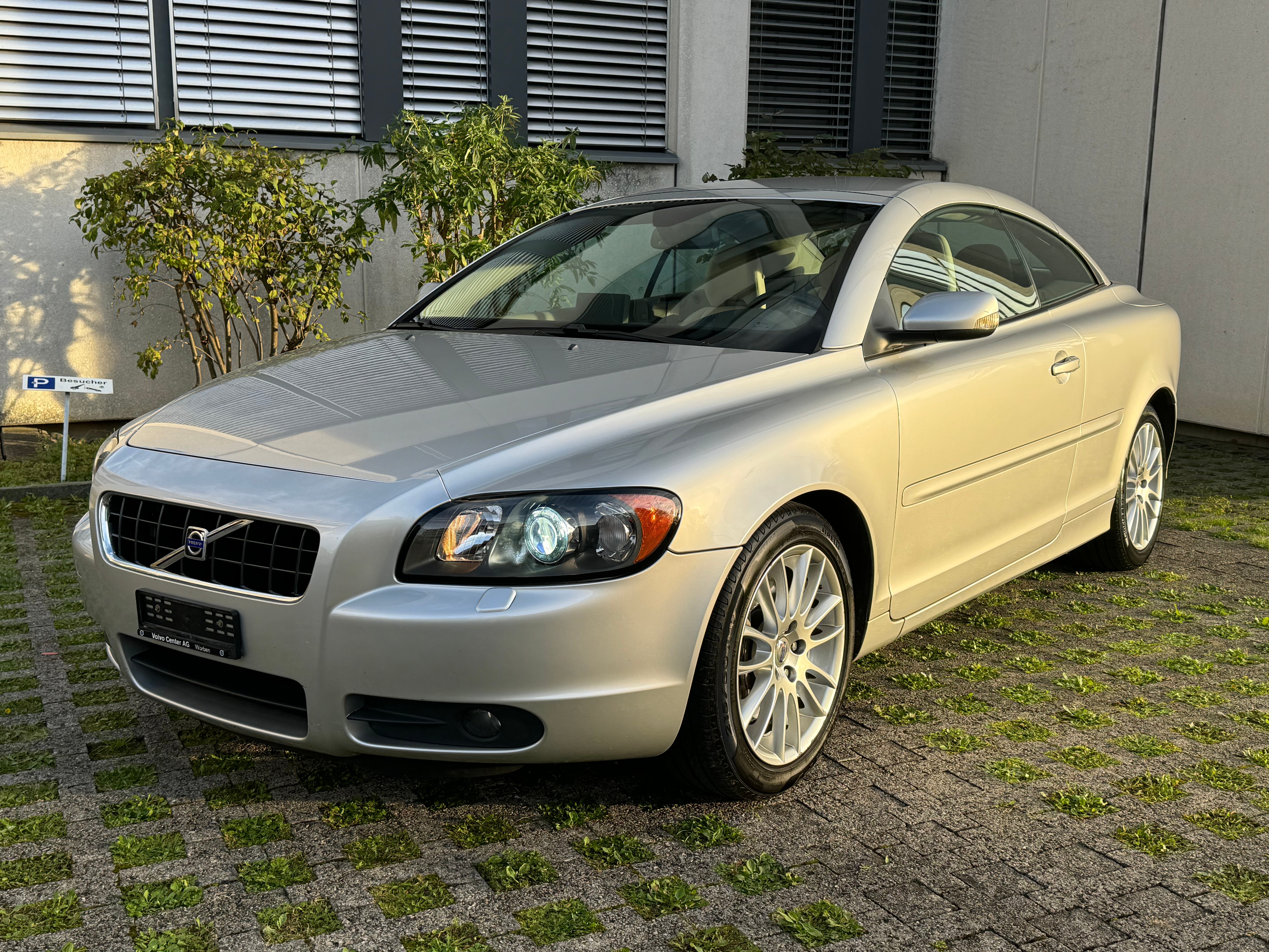 VOLVO C70