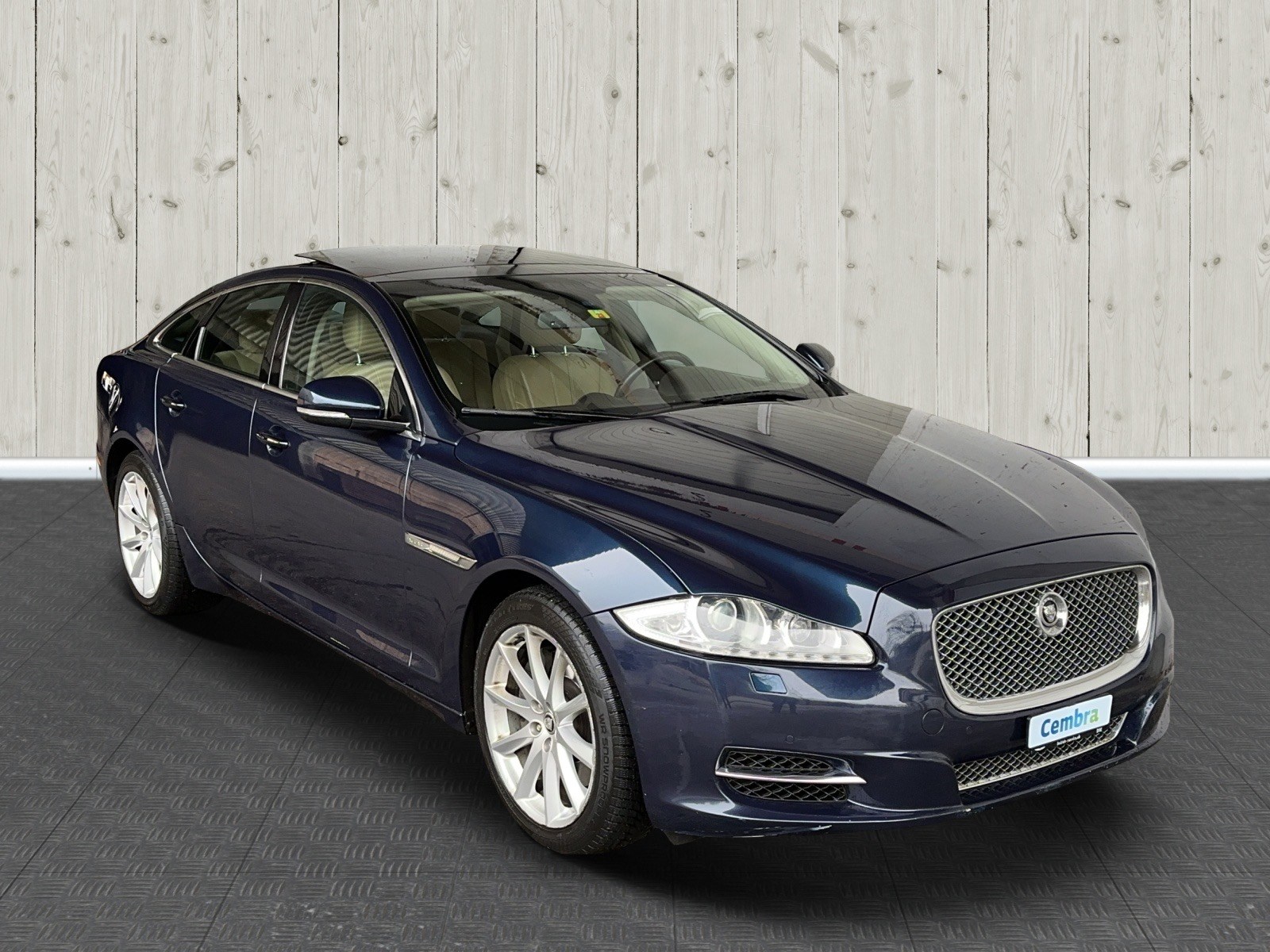 JAGUAR XJ 3.0d V6 Premium Luxury Automatic