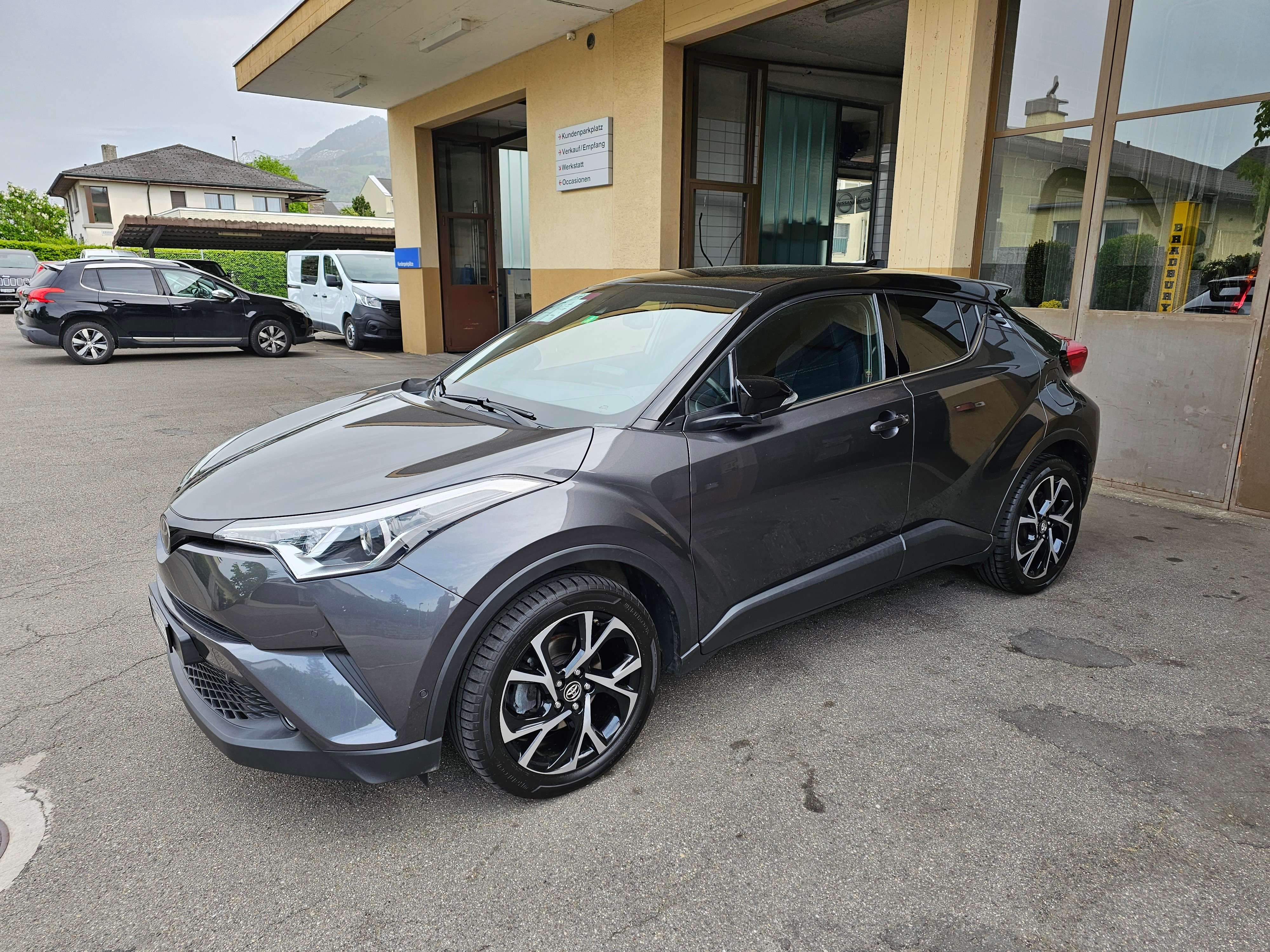 TOYOTA C-HR 1.2 Turbo Style 4WD Multidrive S