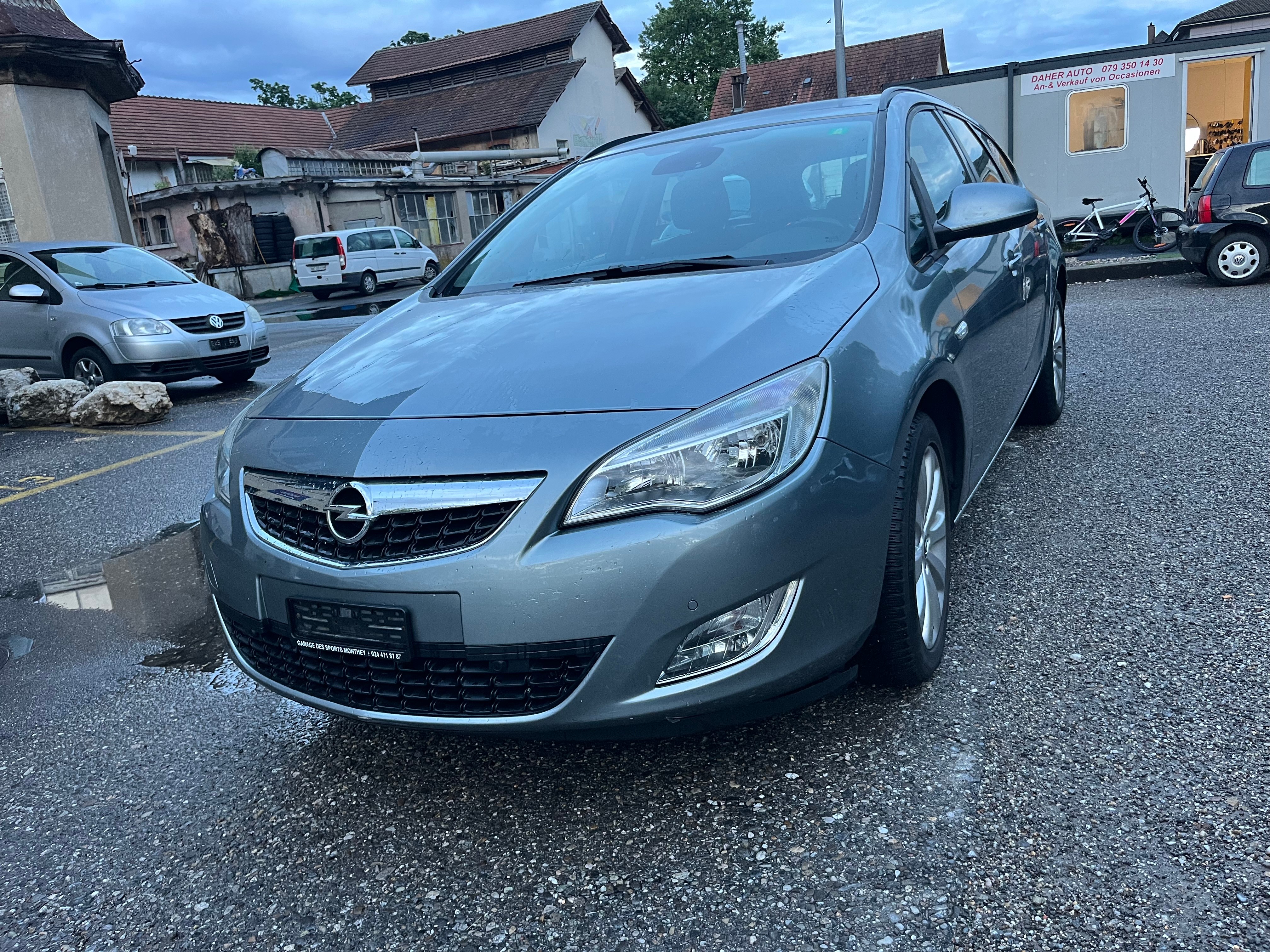 OPEL Astra SportsTourer 1.4i 16V Turbo Automatic