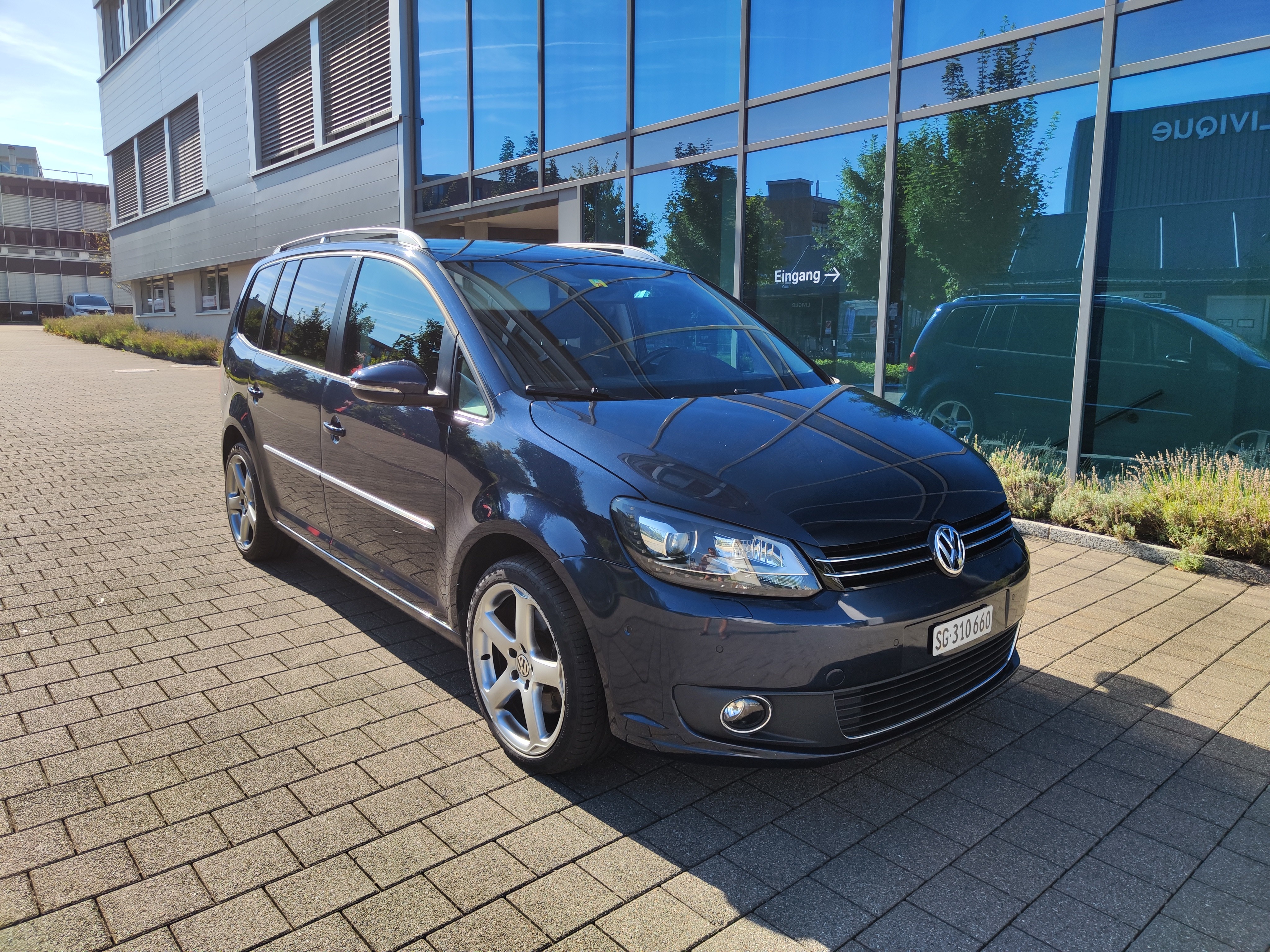 VW Touran 2.0 TDI Highline DSG