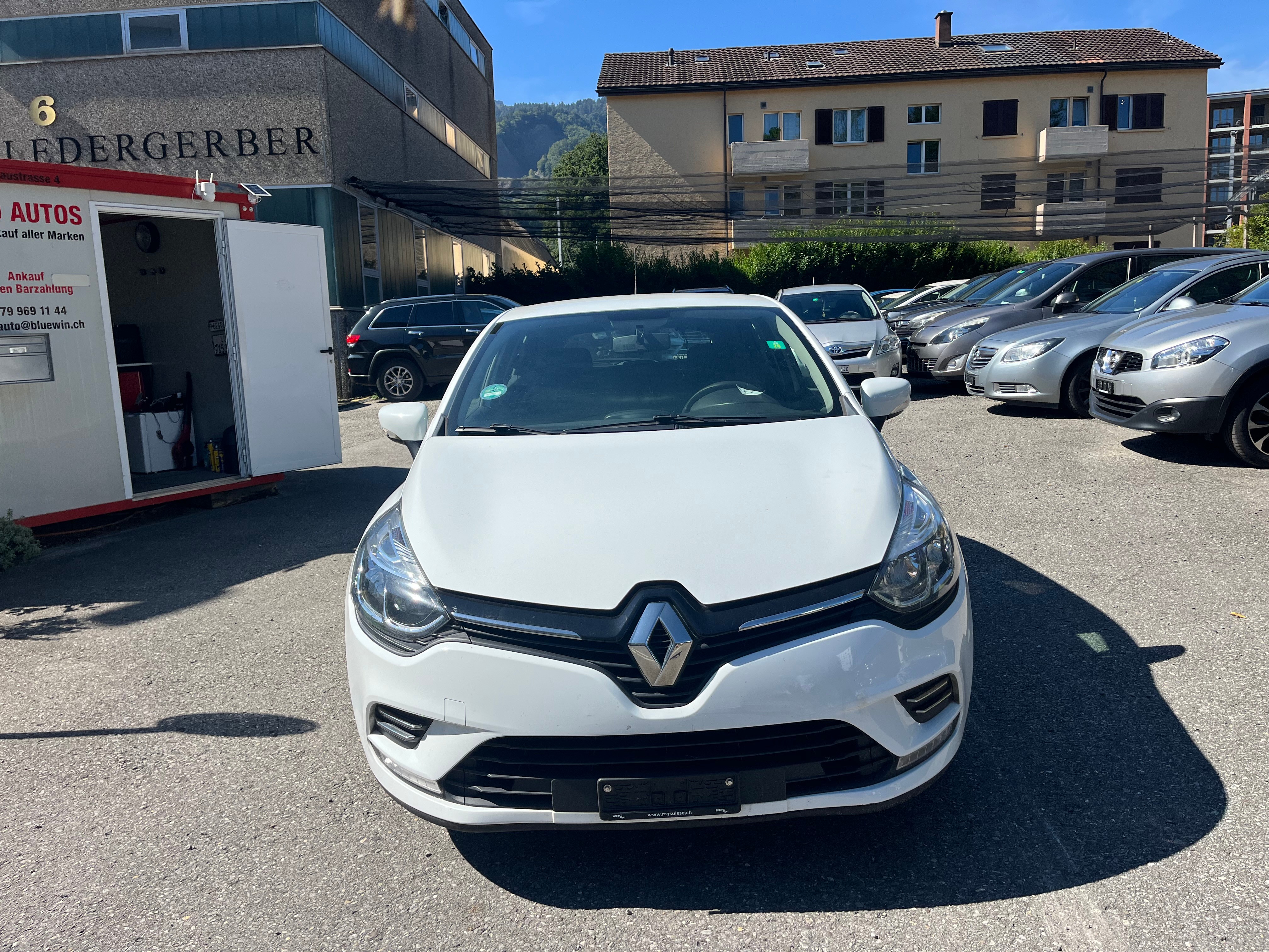 RENAULT Clio 0.9 Life