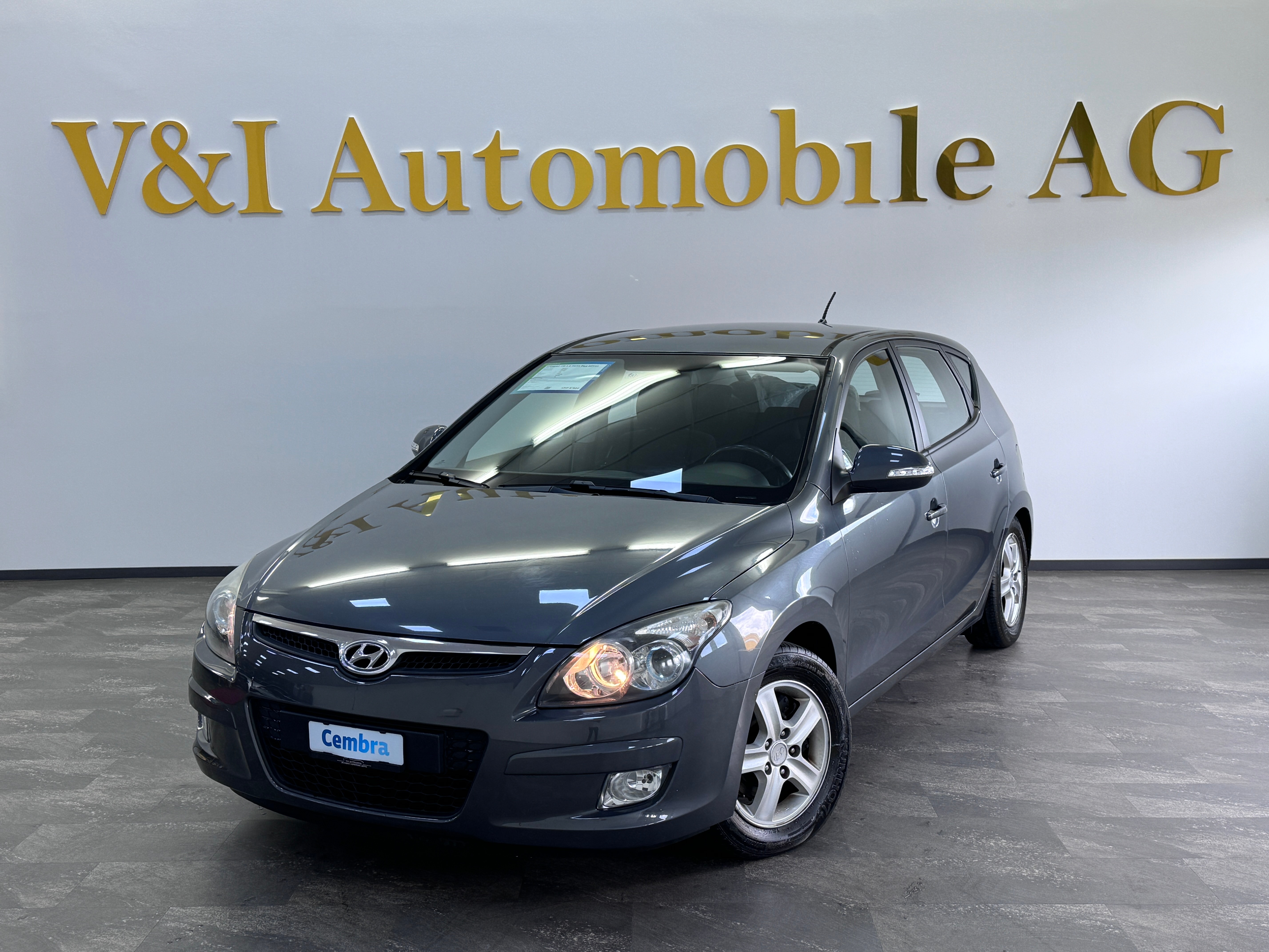 HYUNDAI i30 1.6 Swiss Plus Edition Automatic