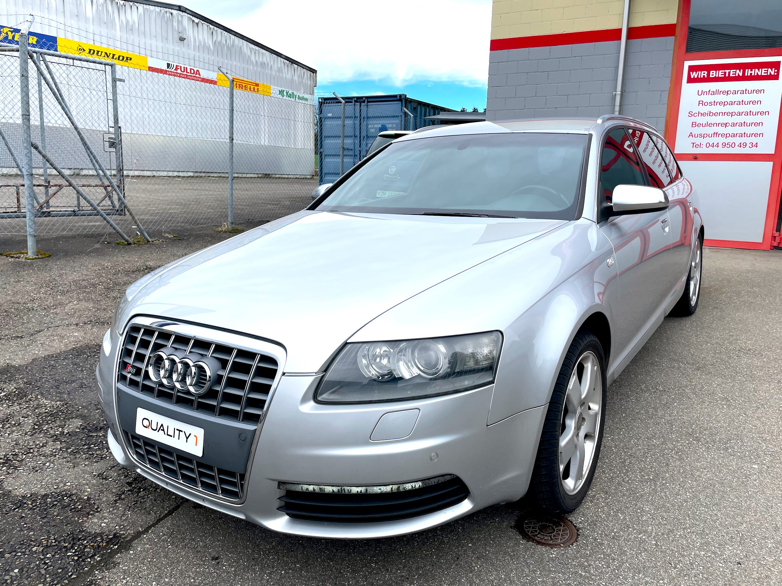 AUDI S6 Avant 5.2 V10 quattro tiptronic