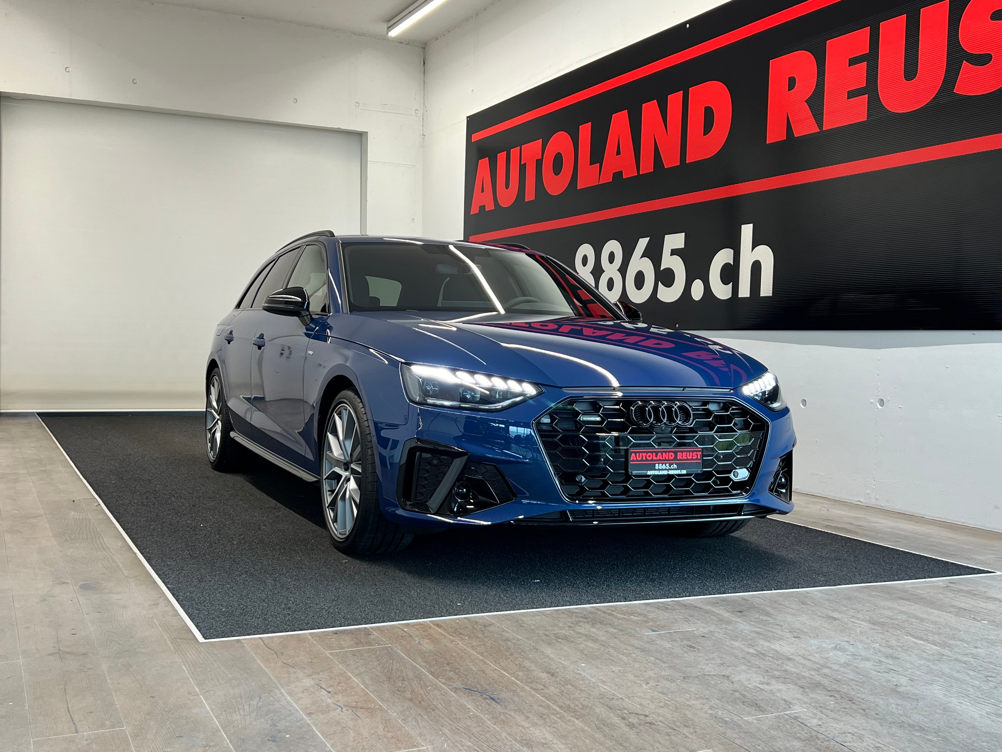 AUDI A4 Avant 40 TDI S line quattro S-tronic