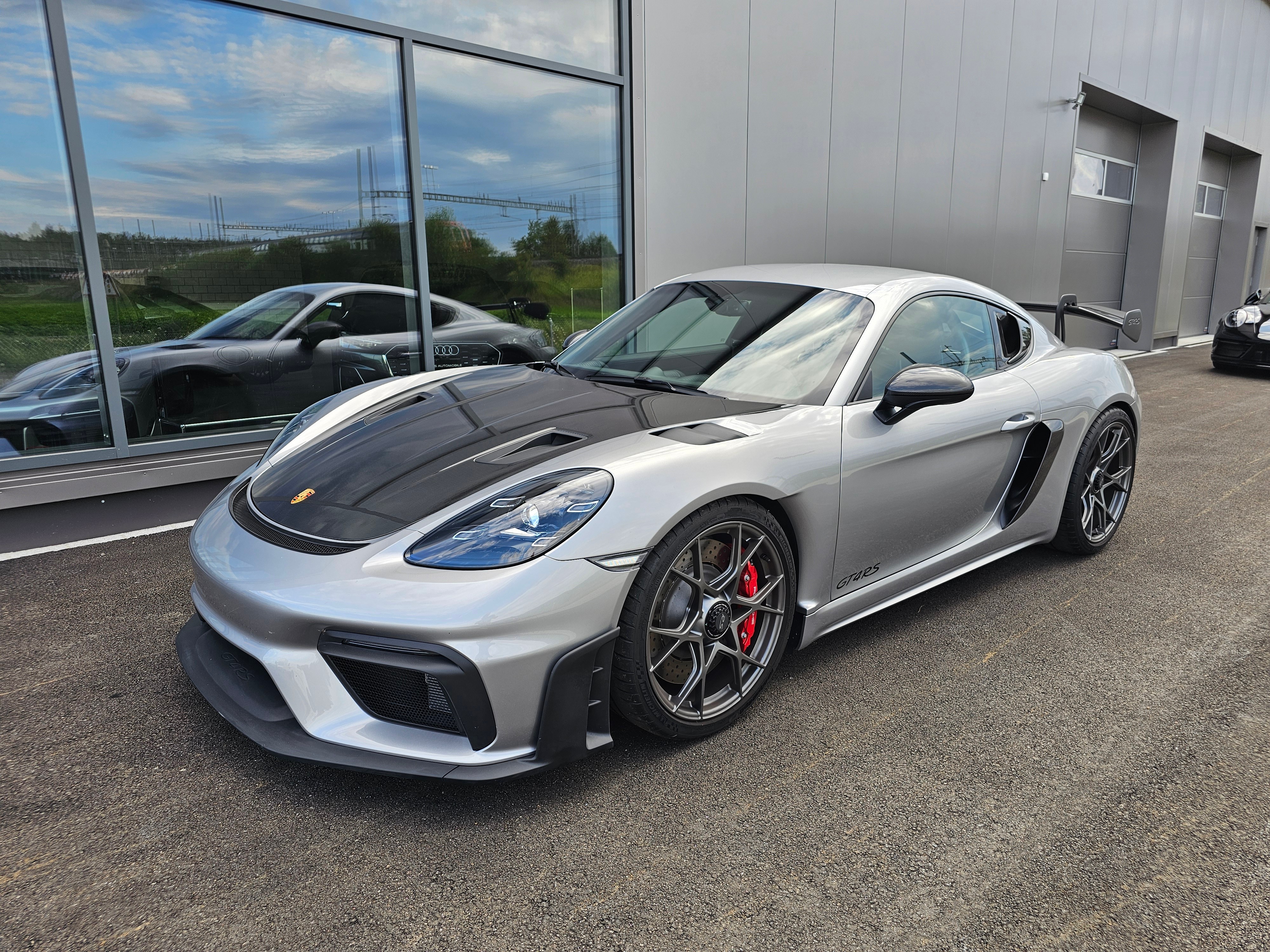 PORSCHE 718 Cayman GT4 RS PDK