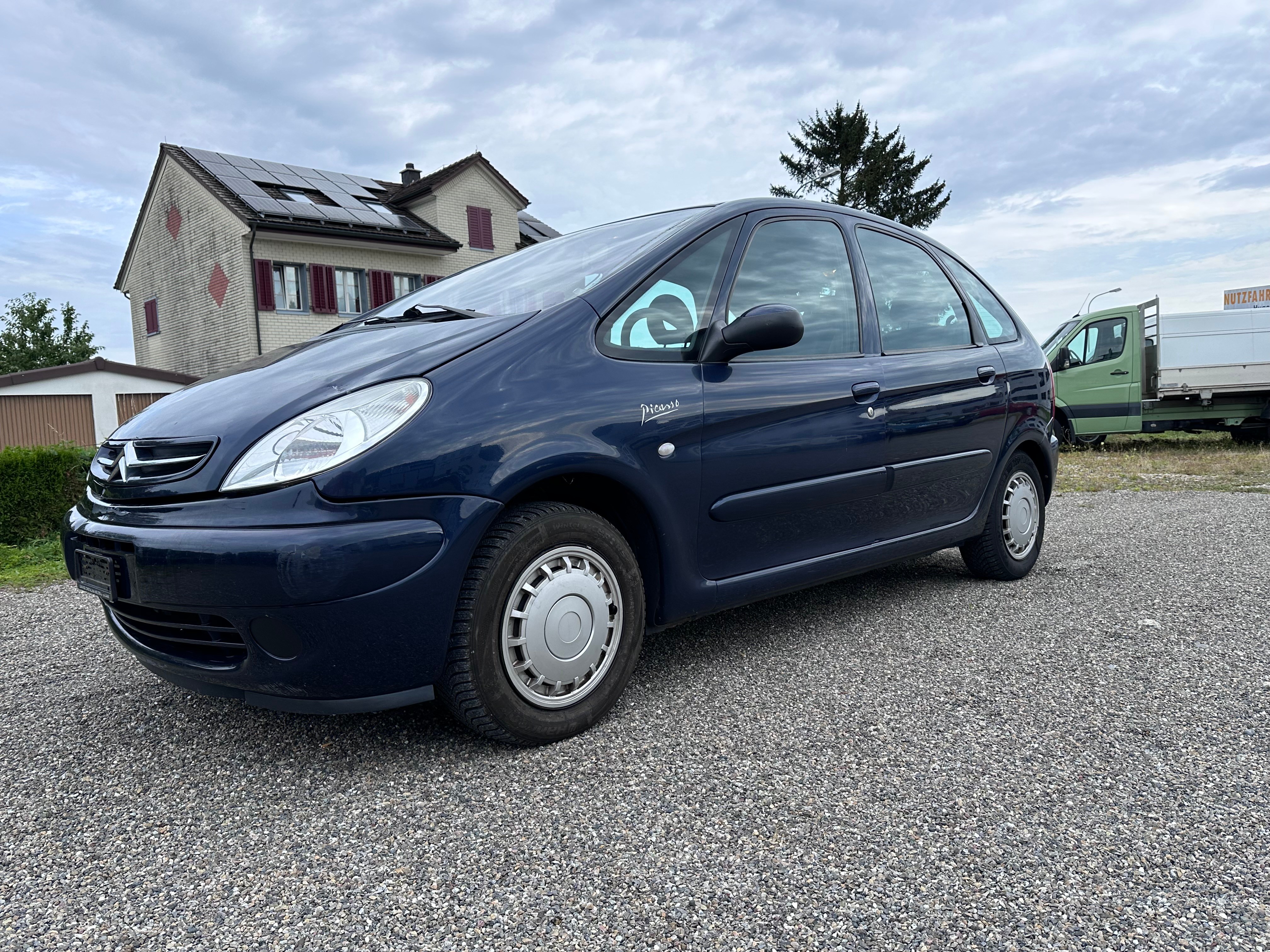 CITROEN Xsara Picasso 2.0i 16V Exclusive Automatic