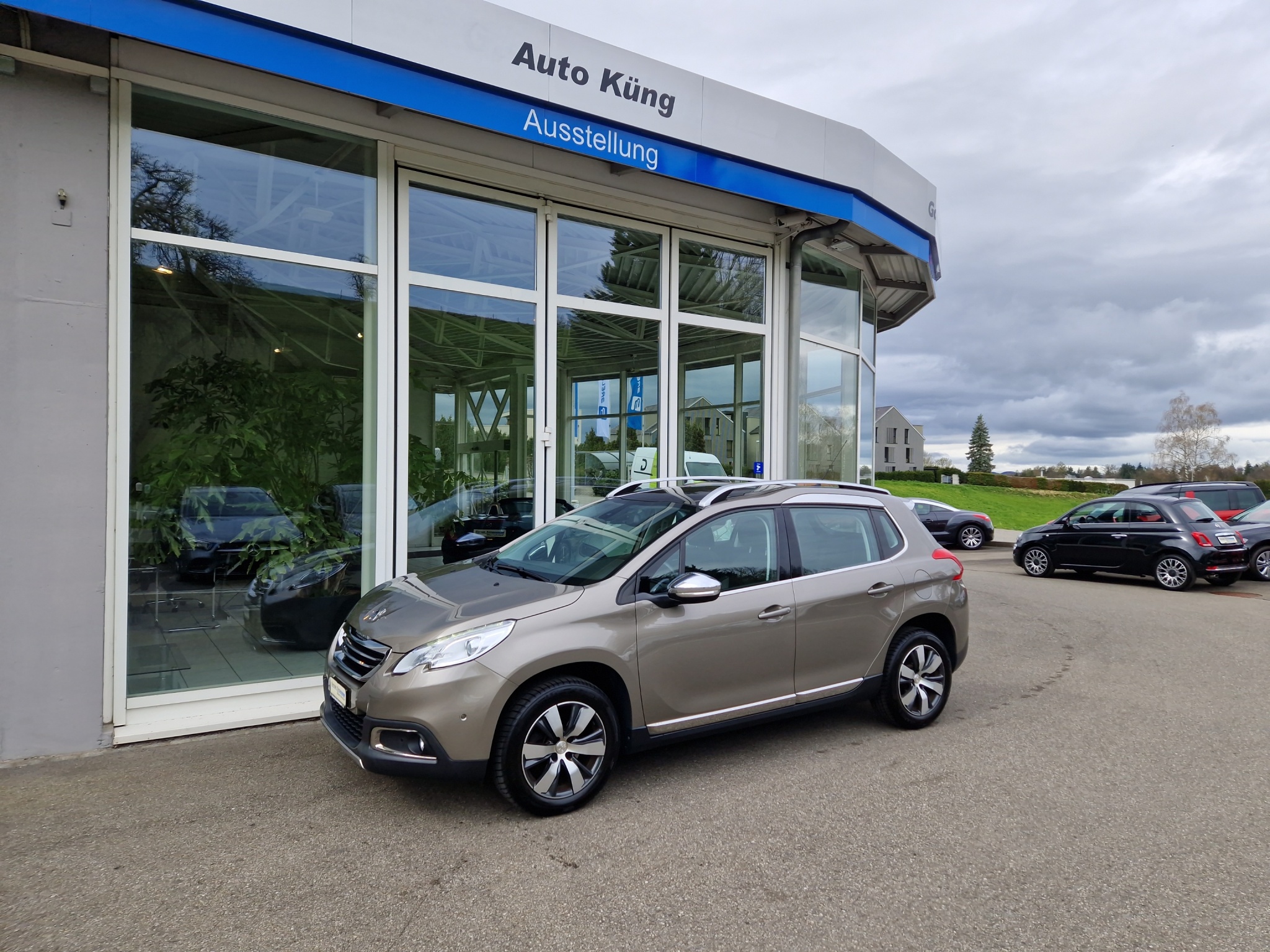 PEUGEOT 2008 1.2 PureTech Allure EAT6