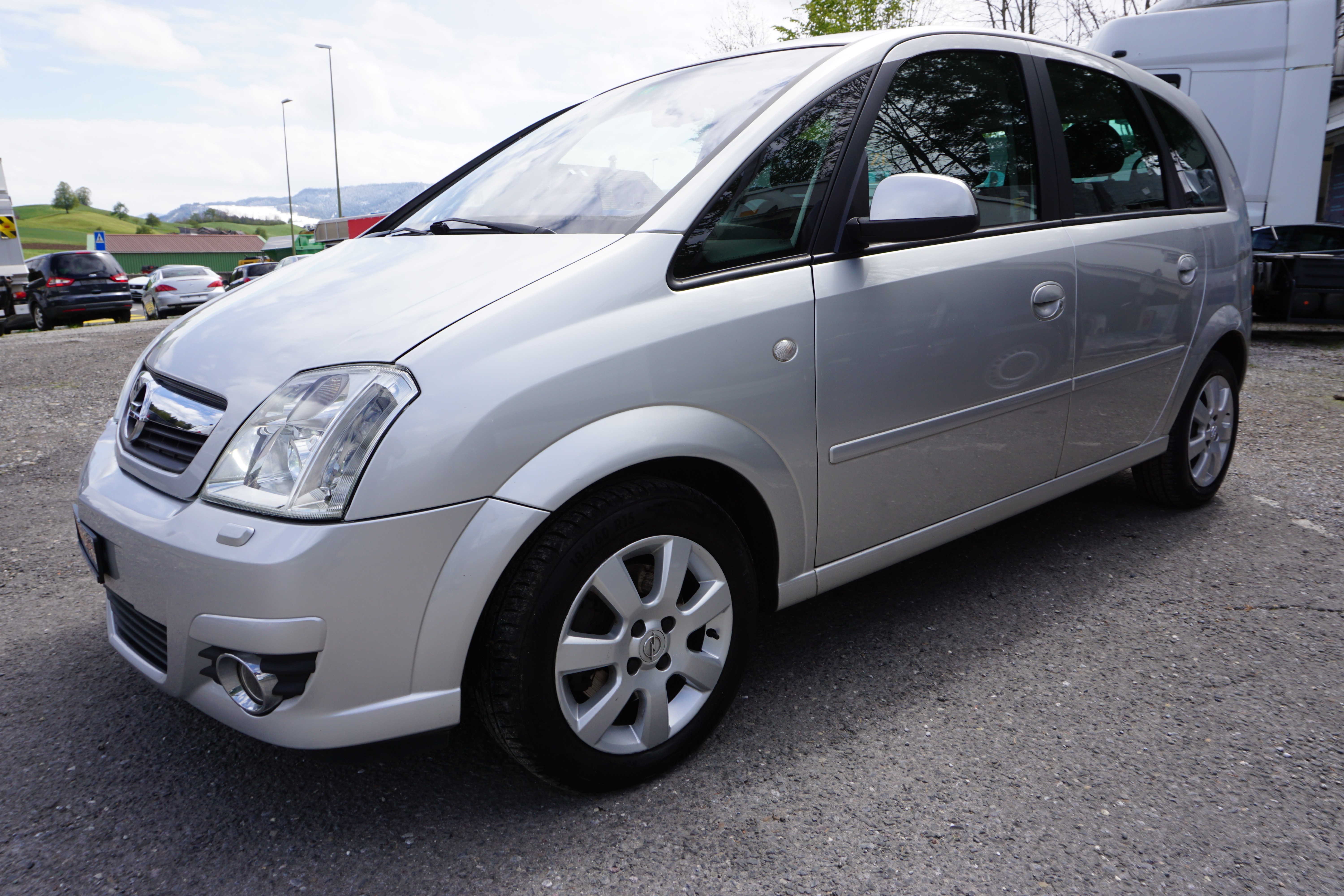 OPEL Meriva 1.8i 16V Cosmo