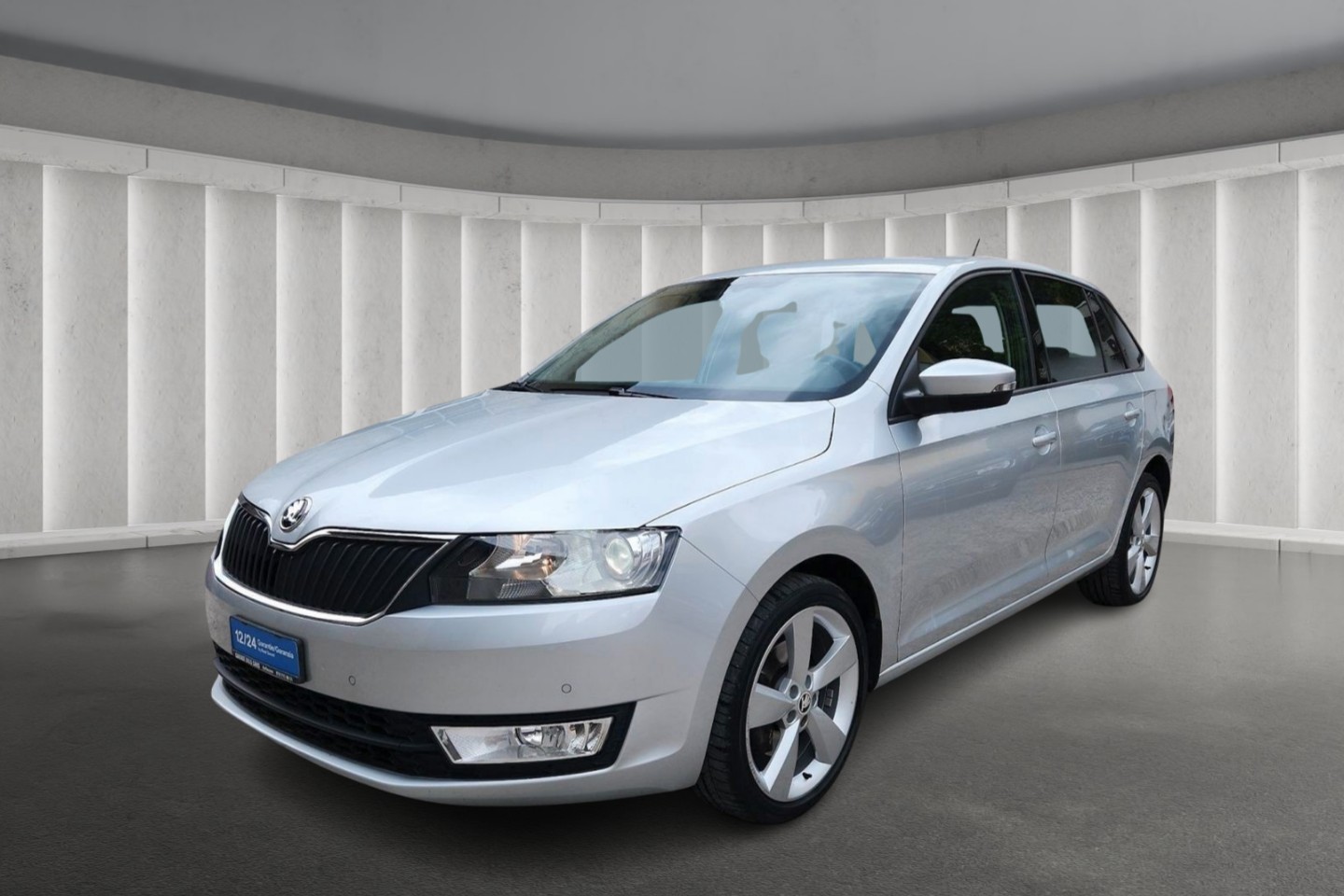 SKODA Rapid Spaceback 1.6 TDI Swiss Joy