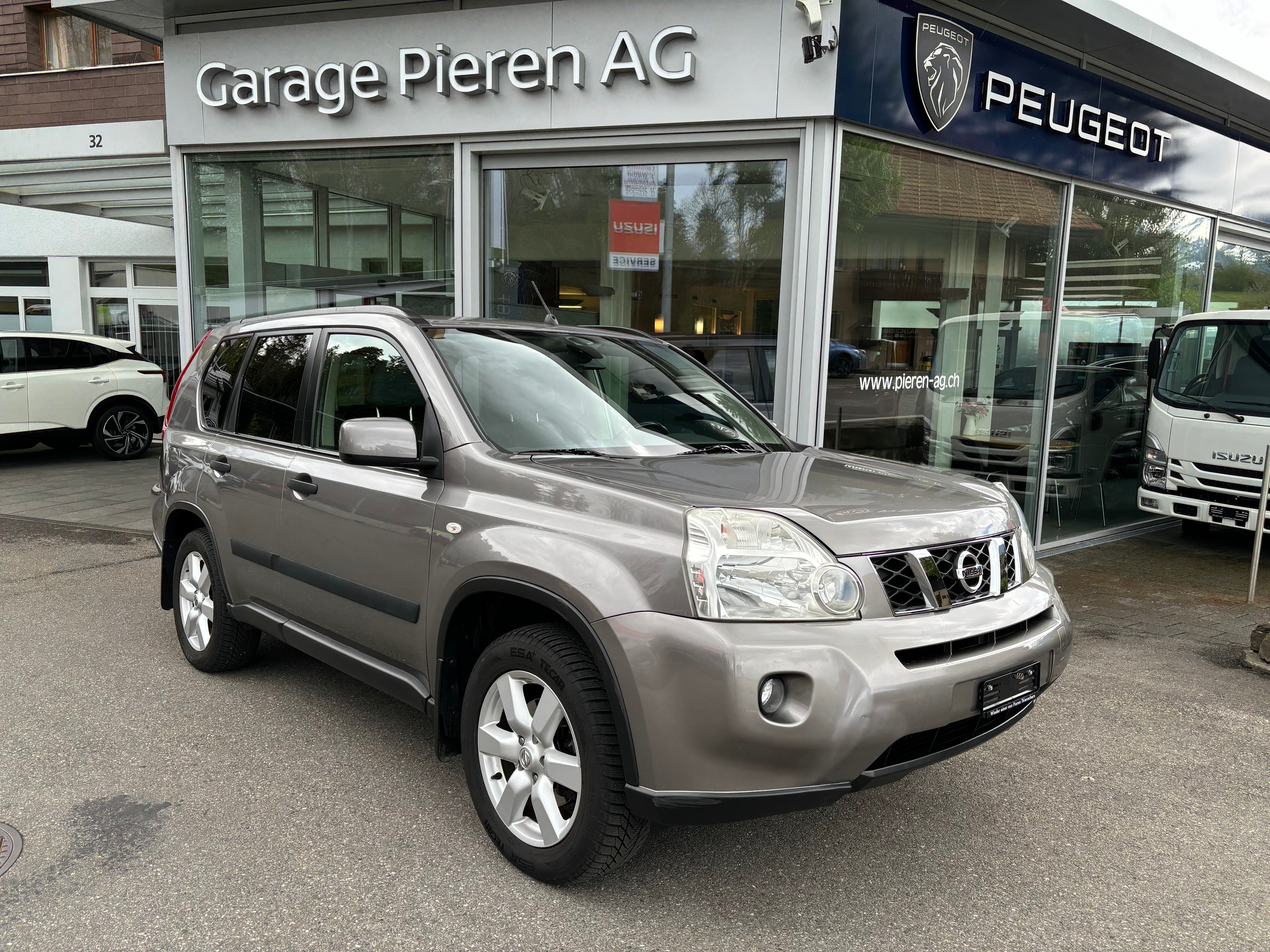 NISSAN X-Trail 2.0 dCi SE