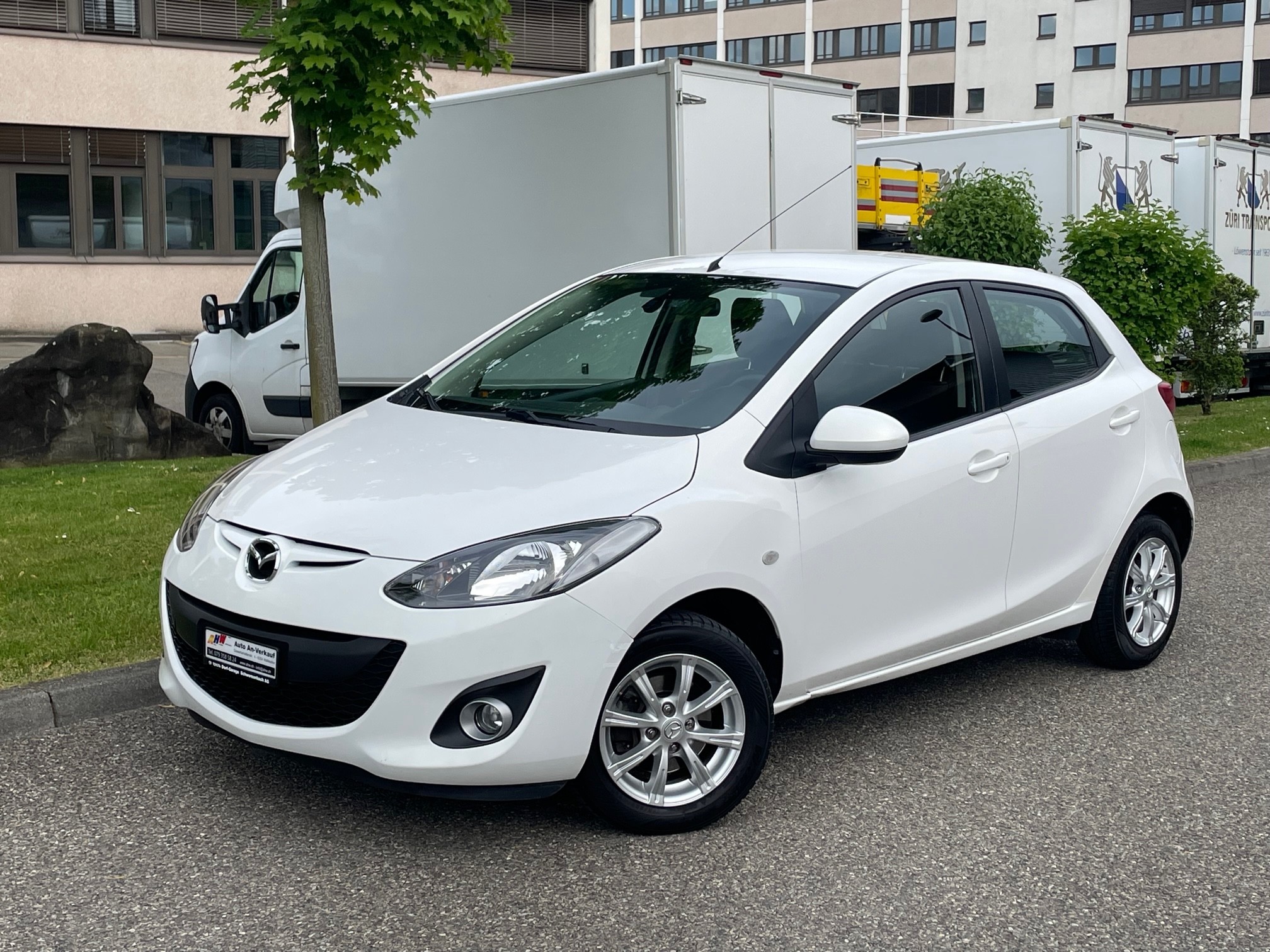 MAZDA 2 1.3i 16V Exclusive Frisch ab MFK 04.06.2024