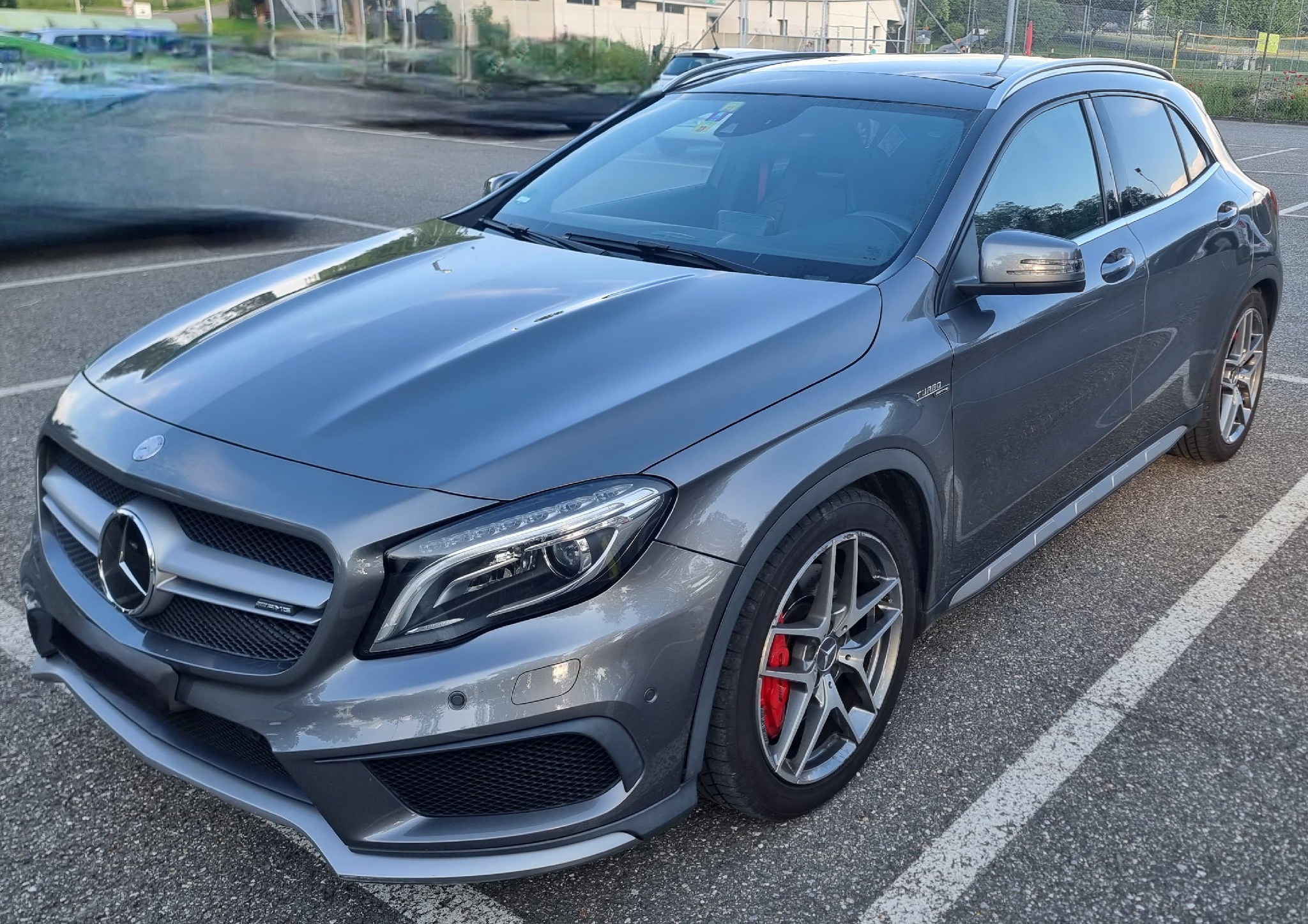 MERCEDES-BENZ GLA 45 AMG 4Matic 7G-DCT