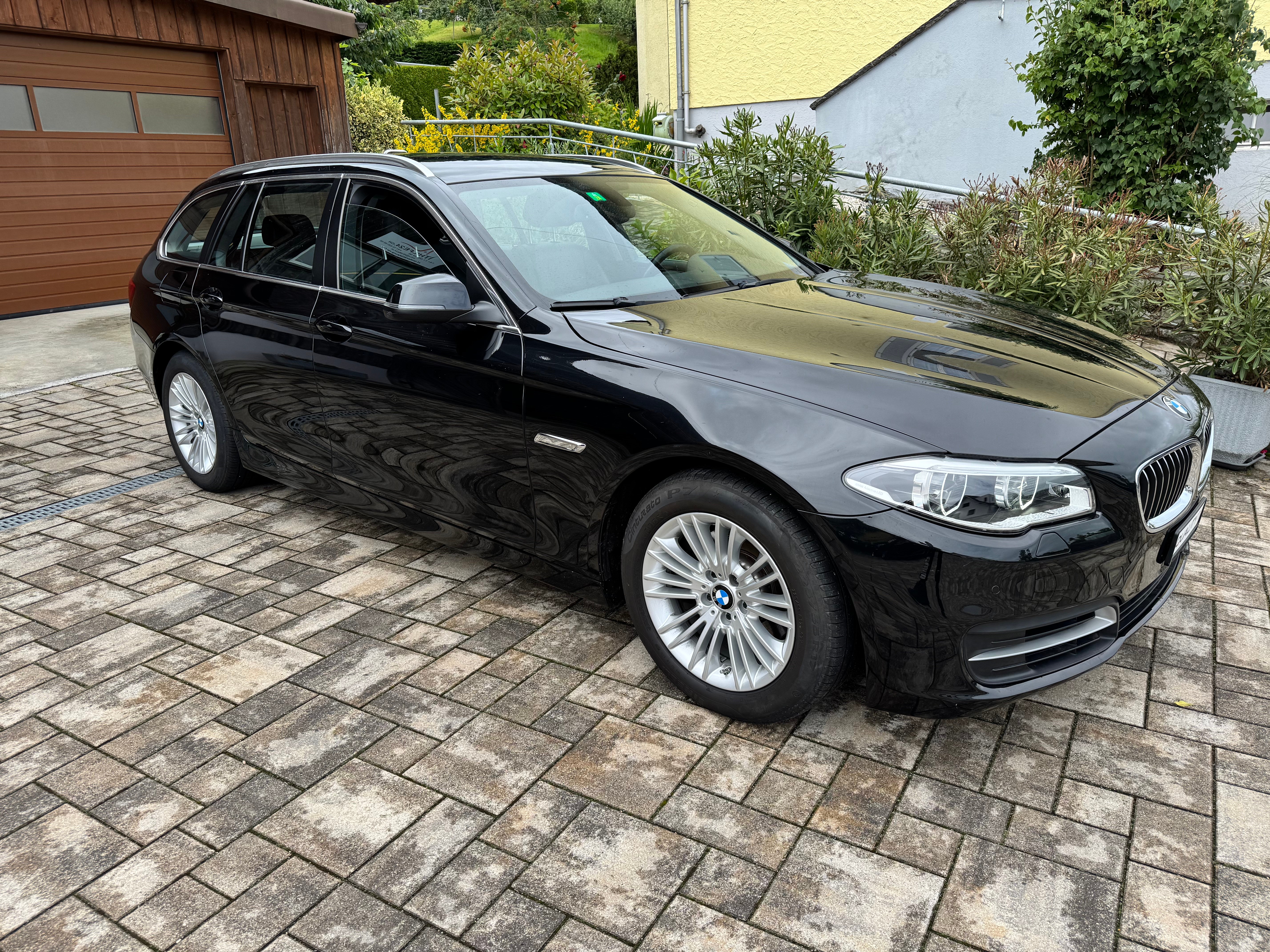 BMW 520d Touring xDrive Steptronic