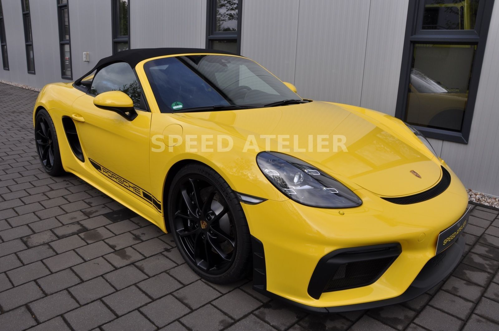 PORSCHE 718 Boxster Spyder PDK