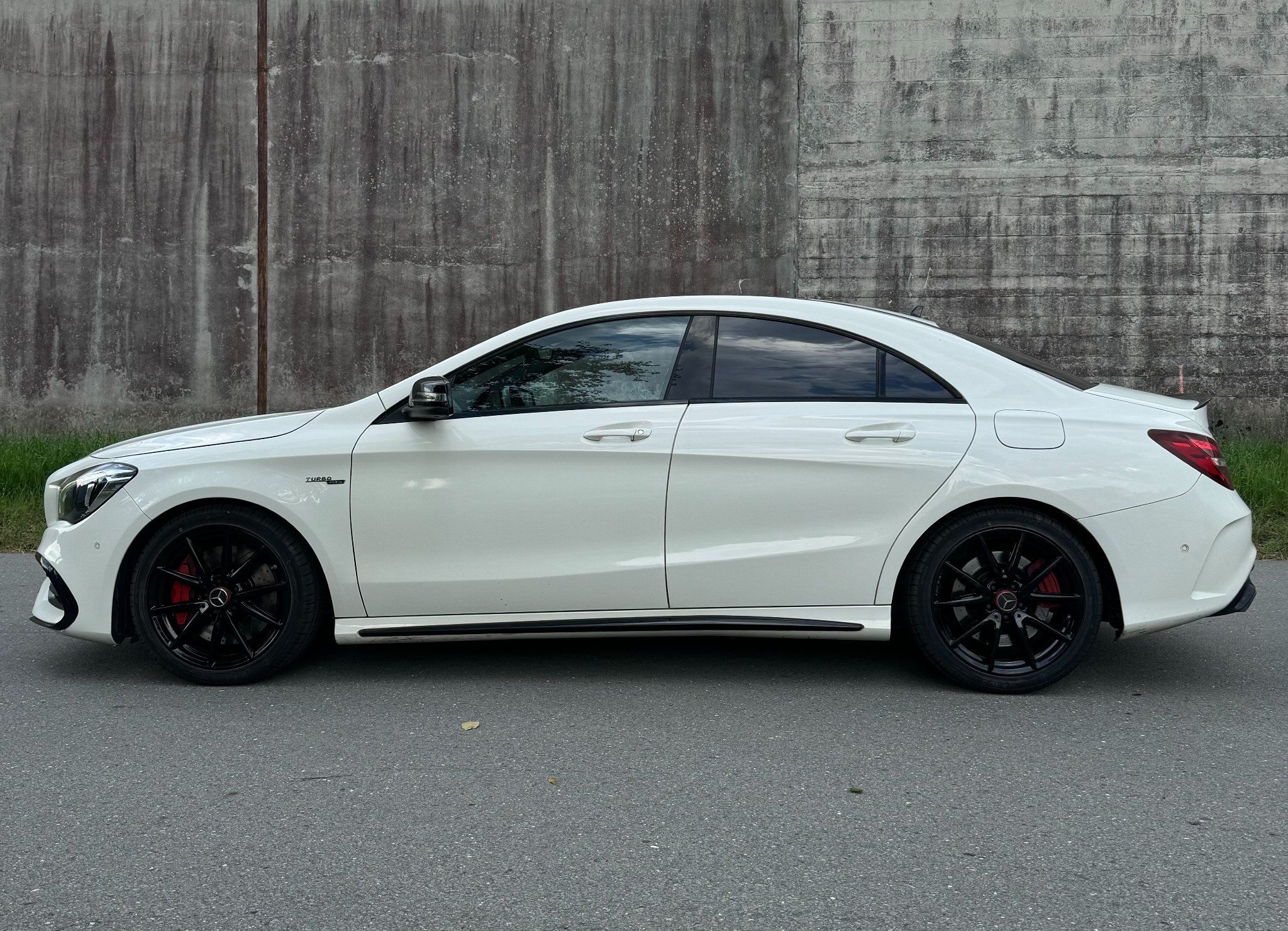 MERCEDES-BENZ CLA 45 AMG 4Matic Speedshift