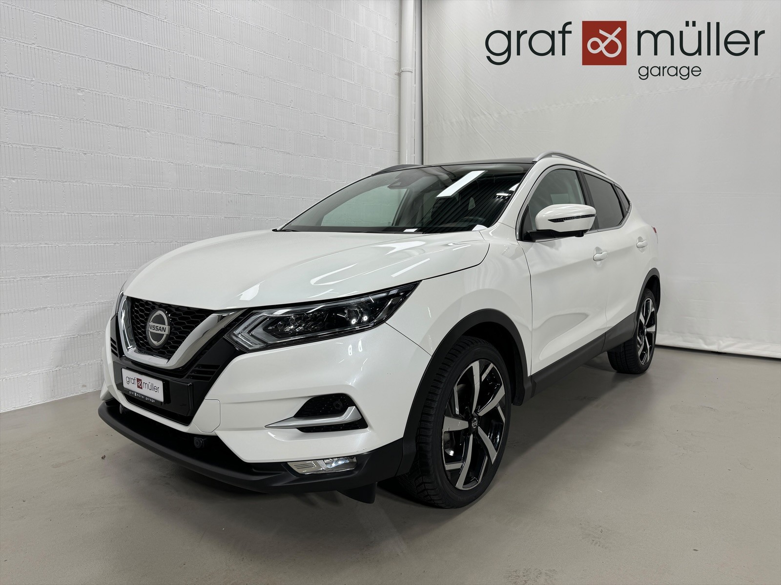 NISSAN Qashqai 1.3 DIG-T Akari DCT