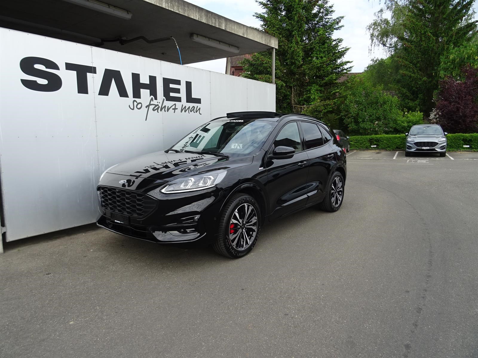 FORD Kuga 2.5 Hybrid ST-Line X 4x4