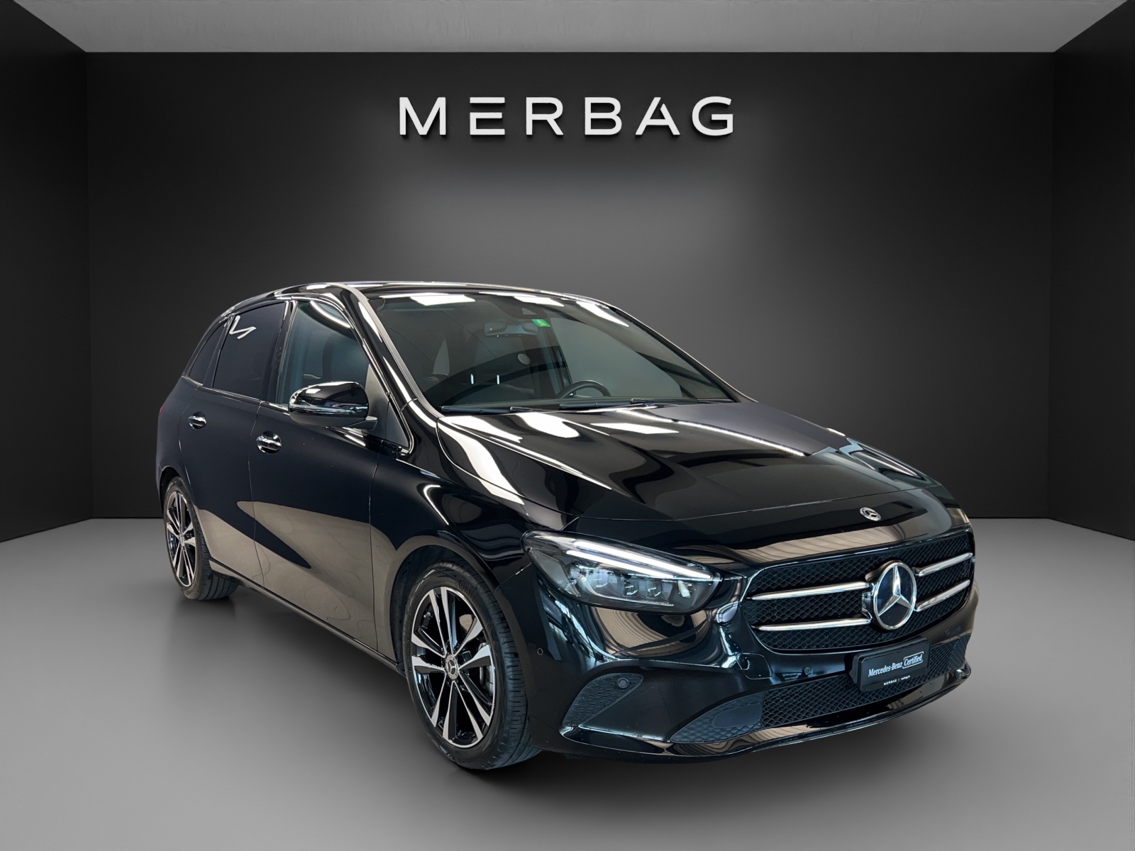 MERCEDES-BENZ B 200 Night Star