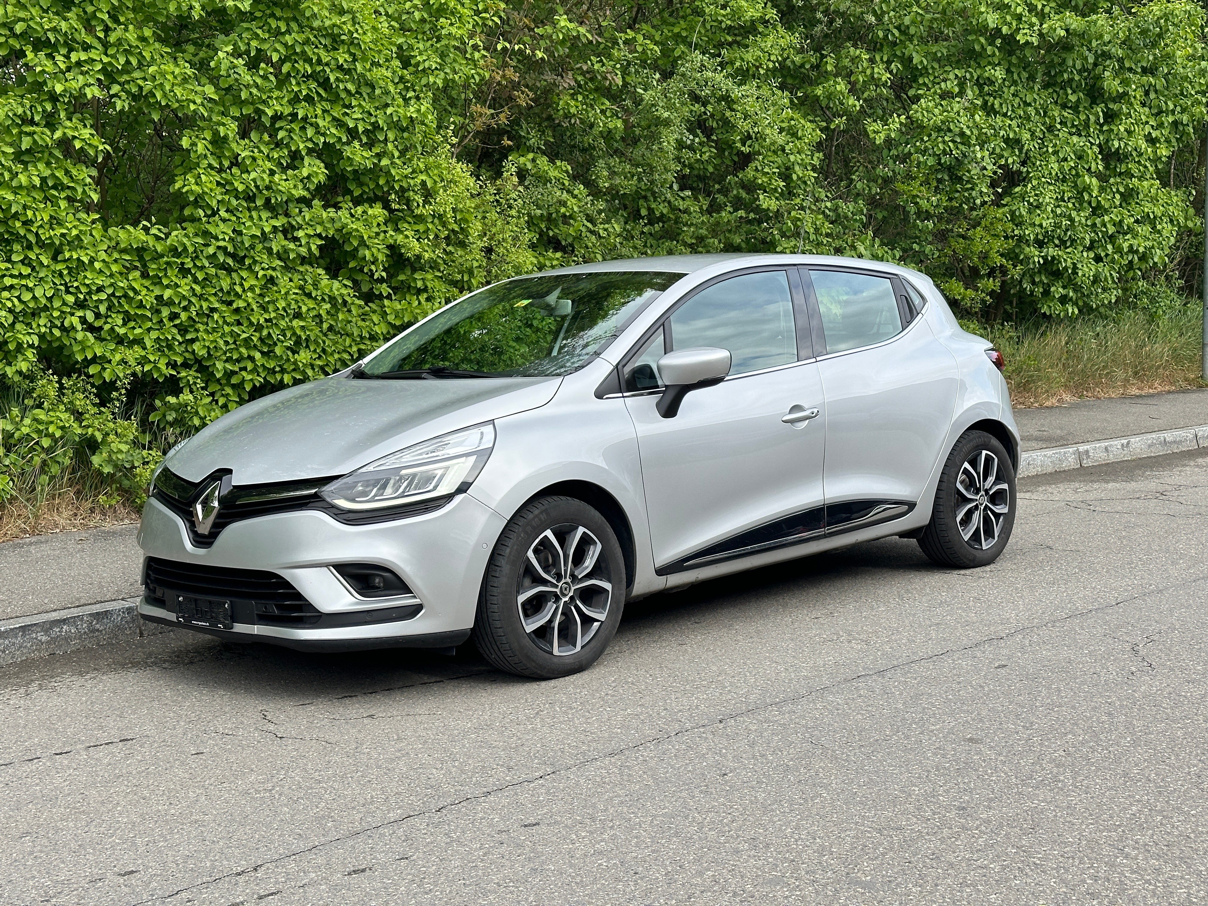 RENAULT Clio 0.9 Intens