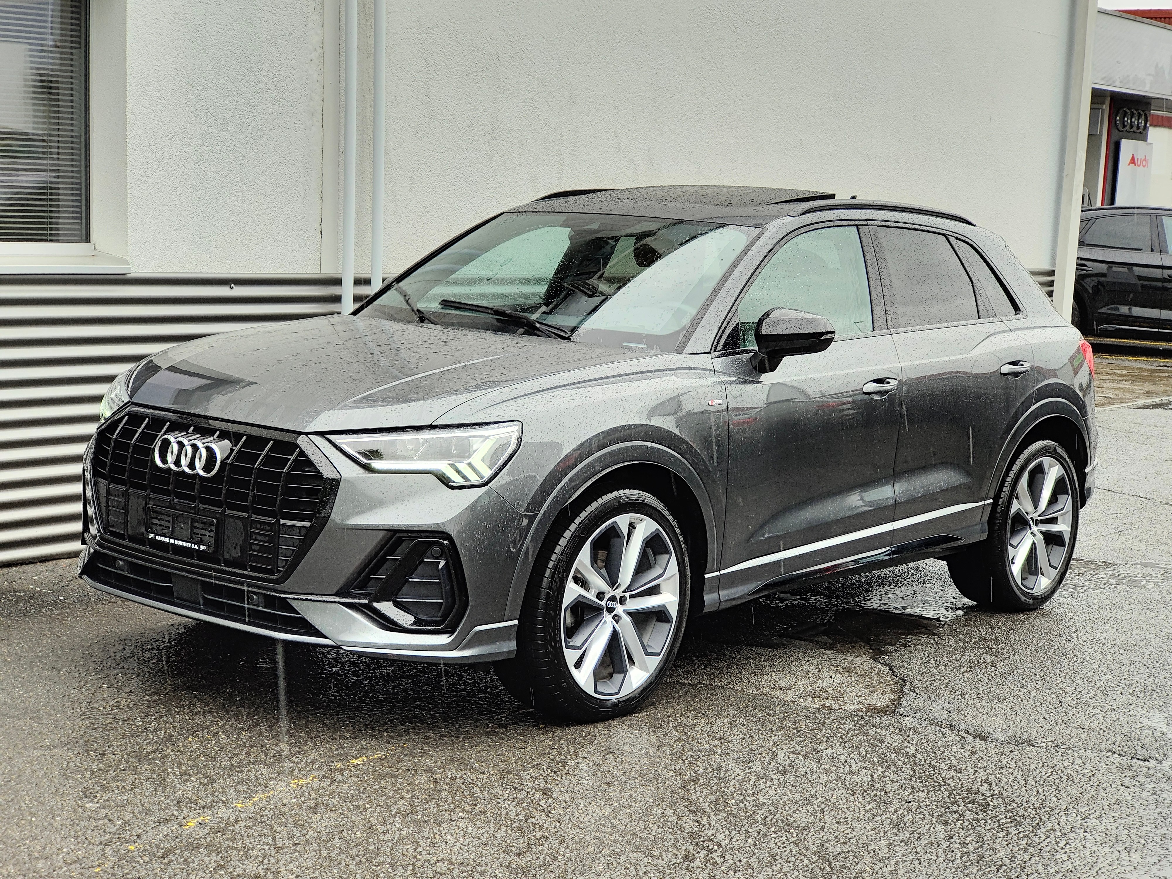 AUDI Q3 35 TFSI S line S-tronic