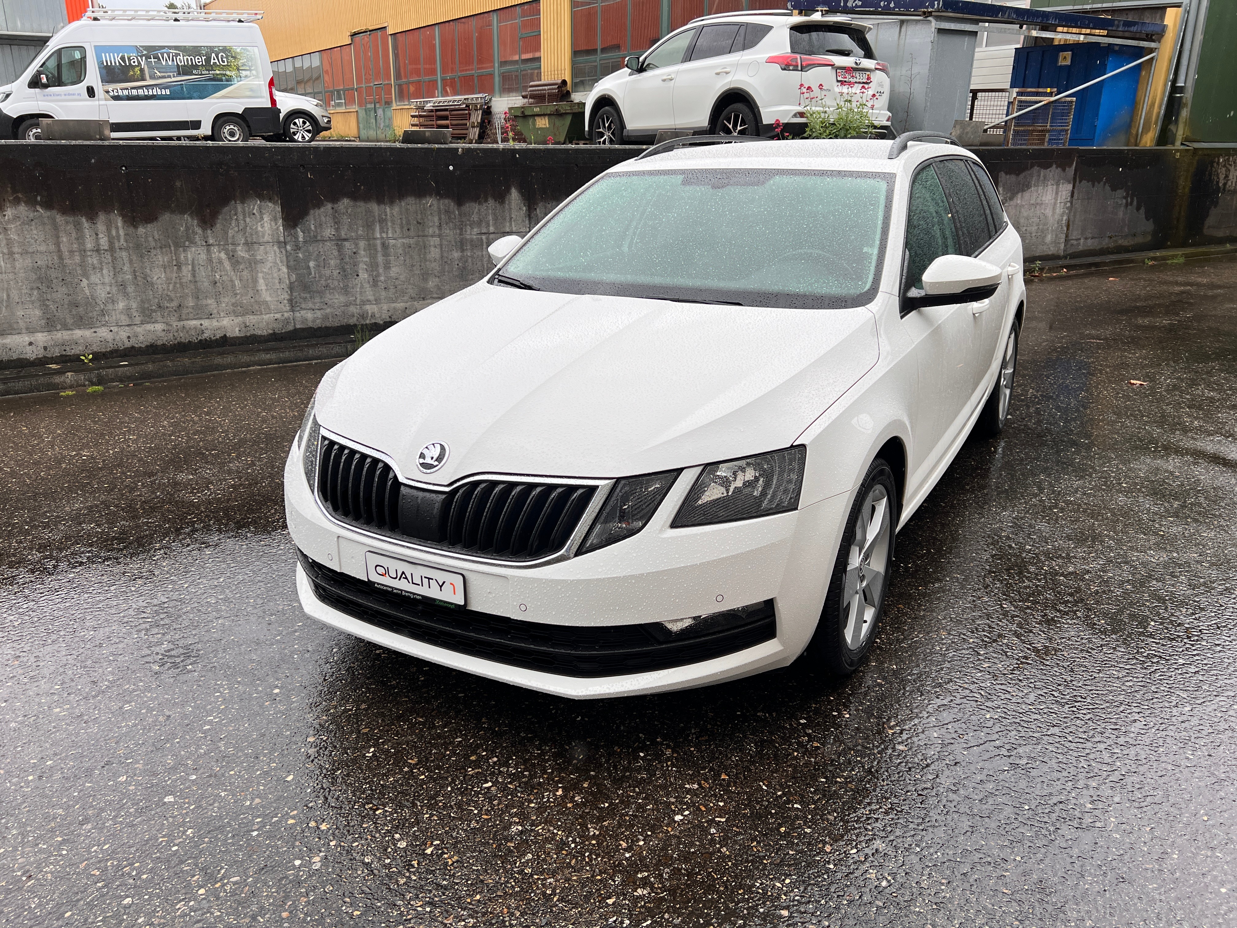 SKODA Octavia Combi 1.4 TSI Ambition DSG