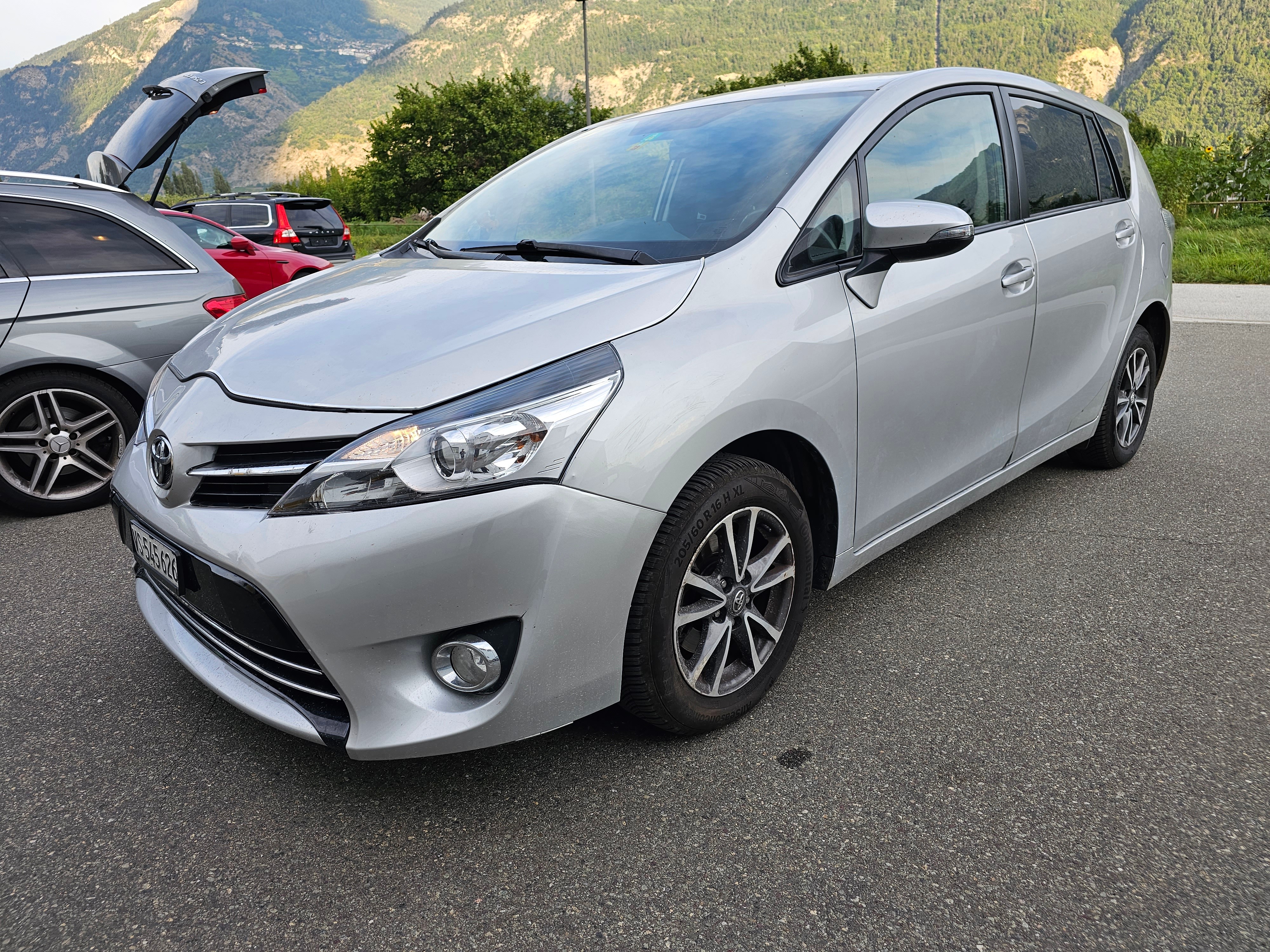 TOYOTA Verso 1.8 Luna