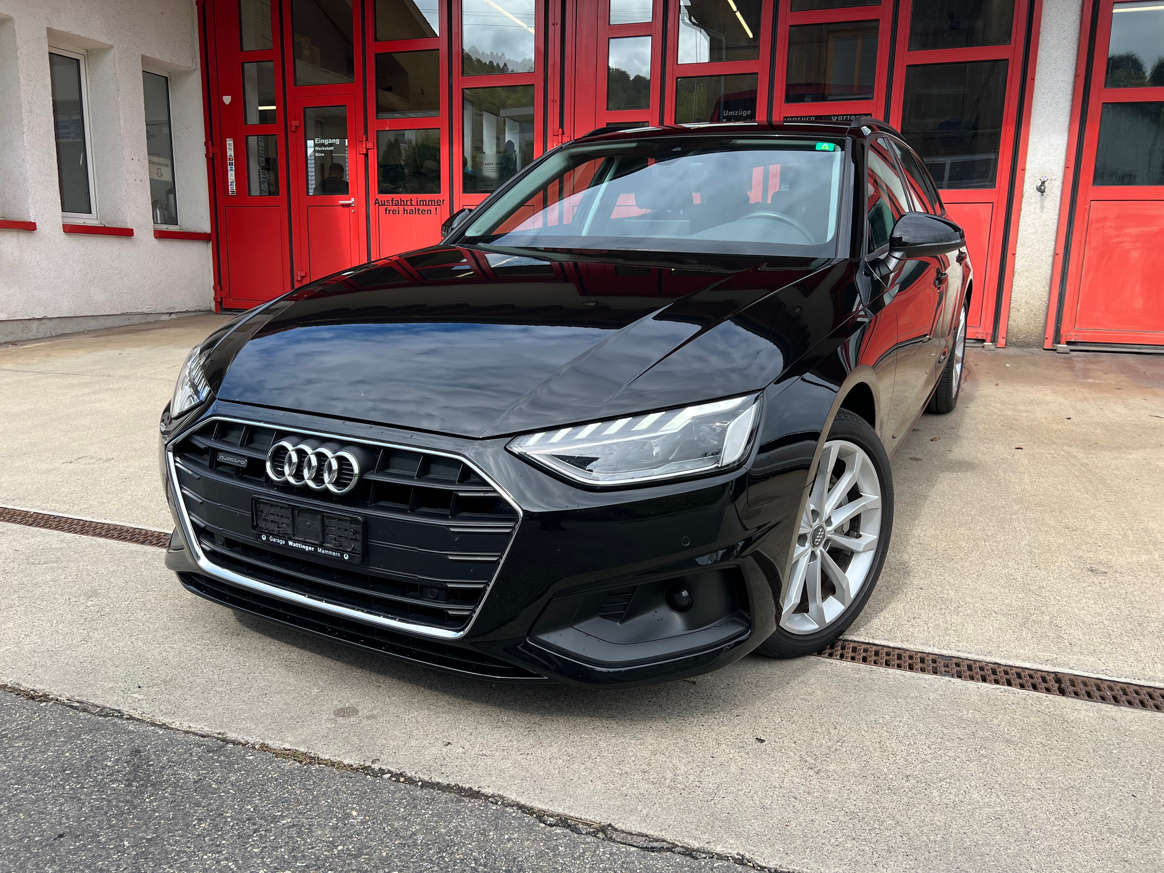 AUDI A4 Avant 40 TDI quattro S-tronic