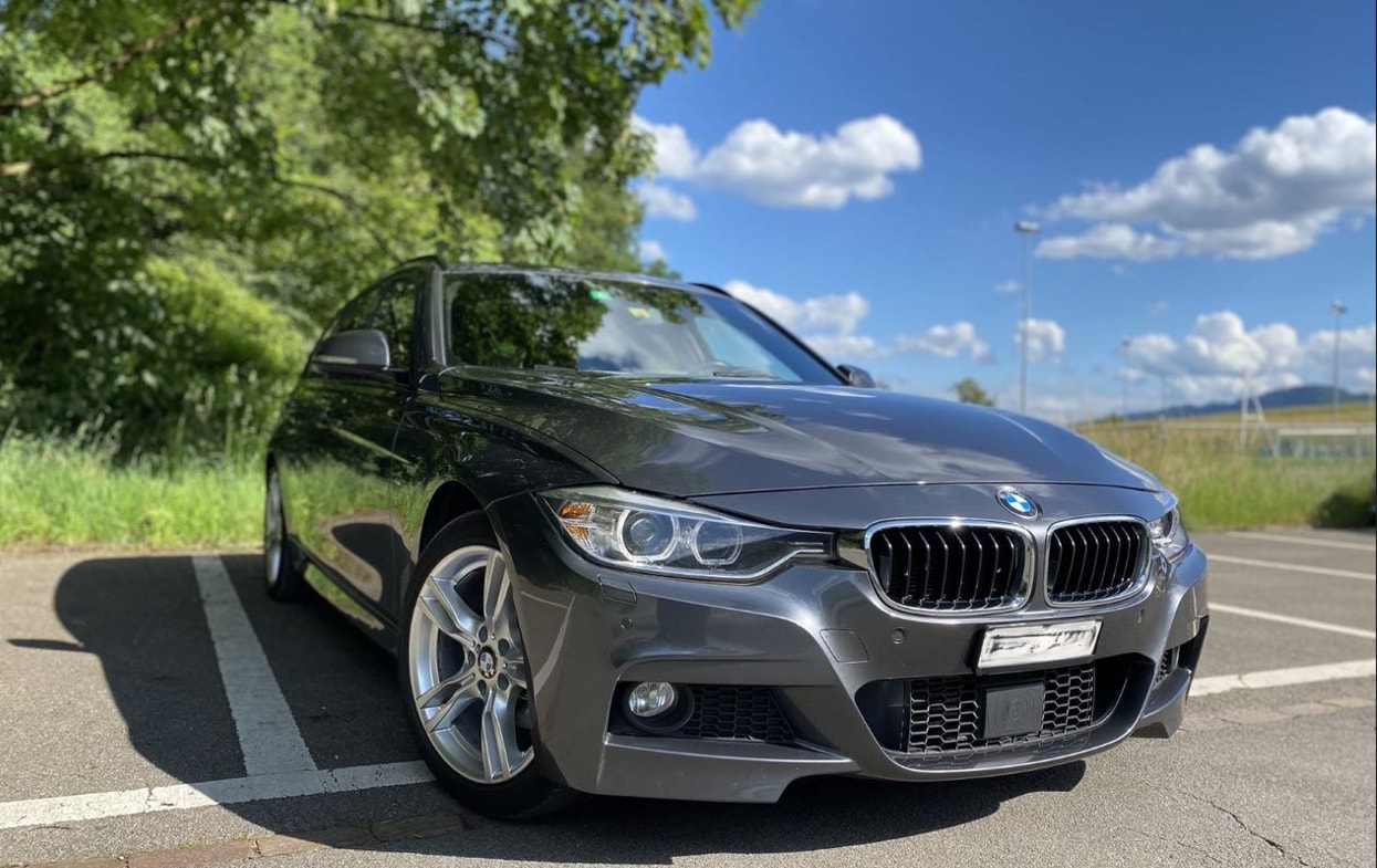 BMW 320d xDrive Touring M-Paket Steptronic