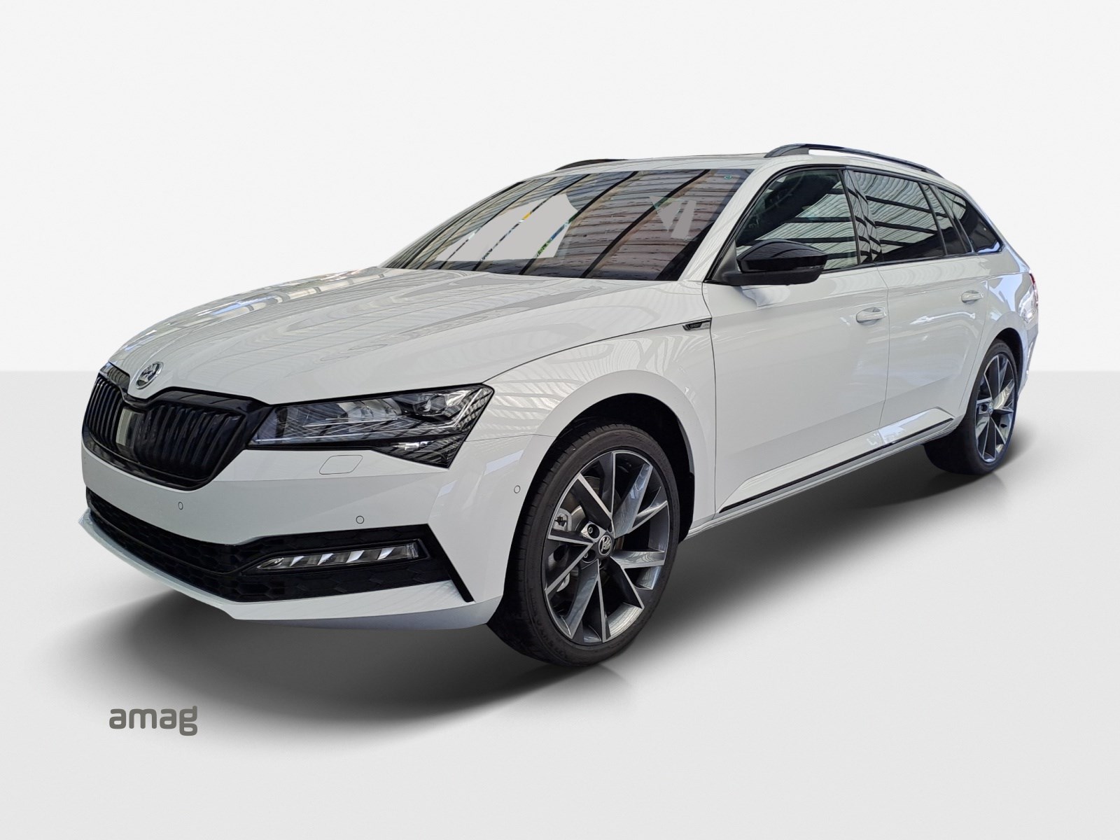 SKODA Superb Combi 2.0 TSI SportLine 4x4 DSG