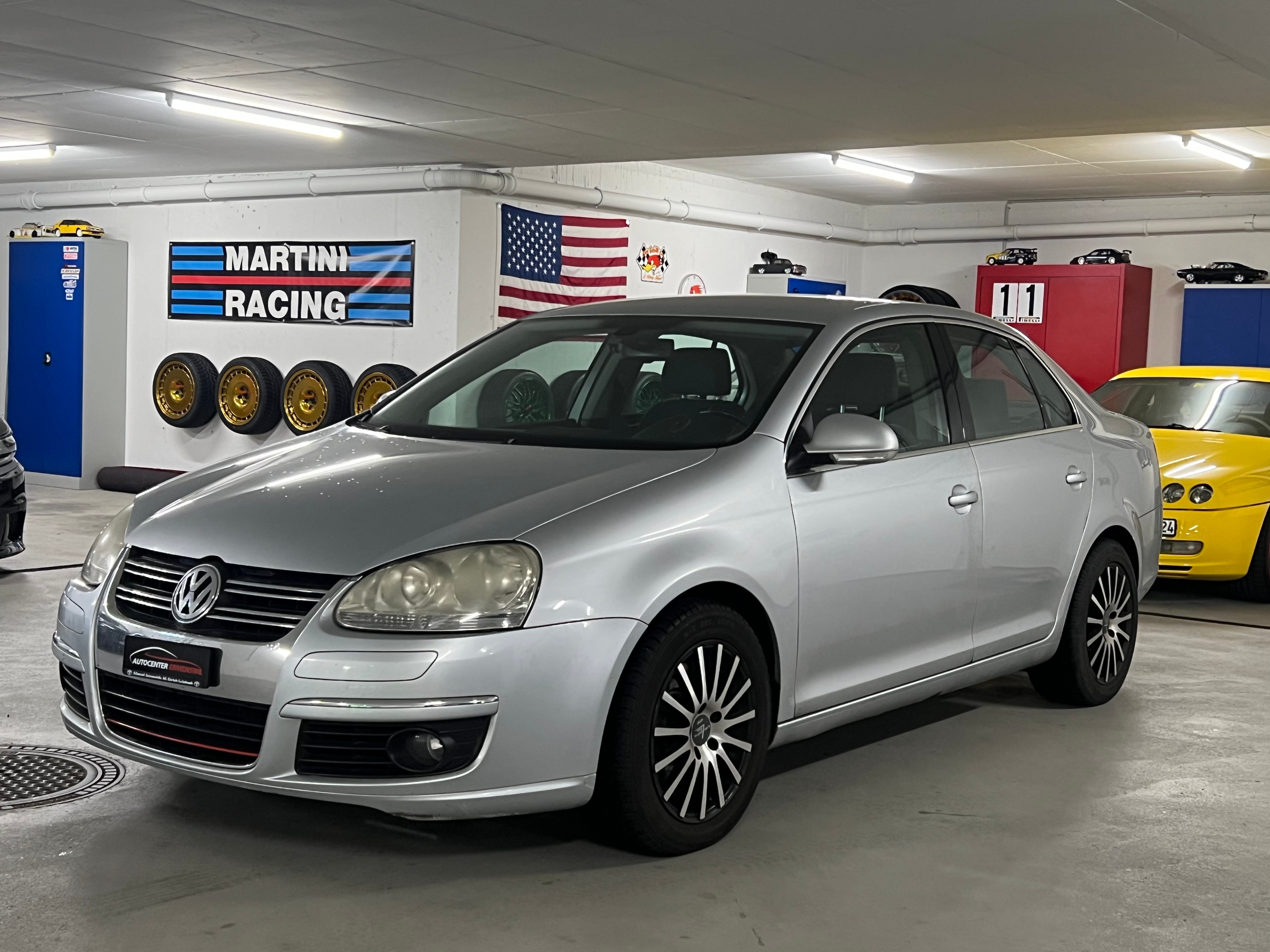 VW Jetta 2.0 FSI Turbo Sportline