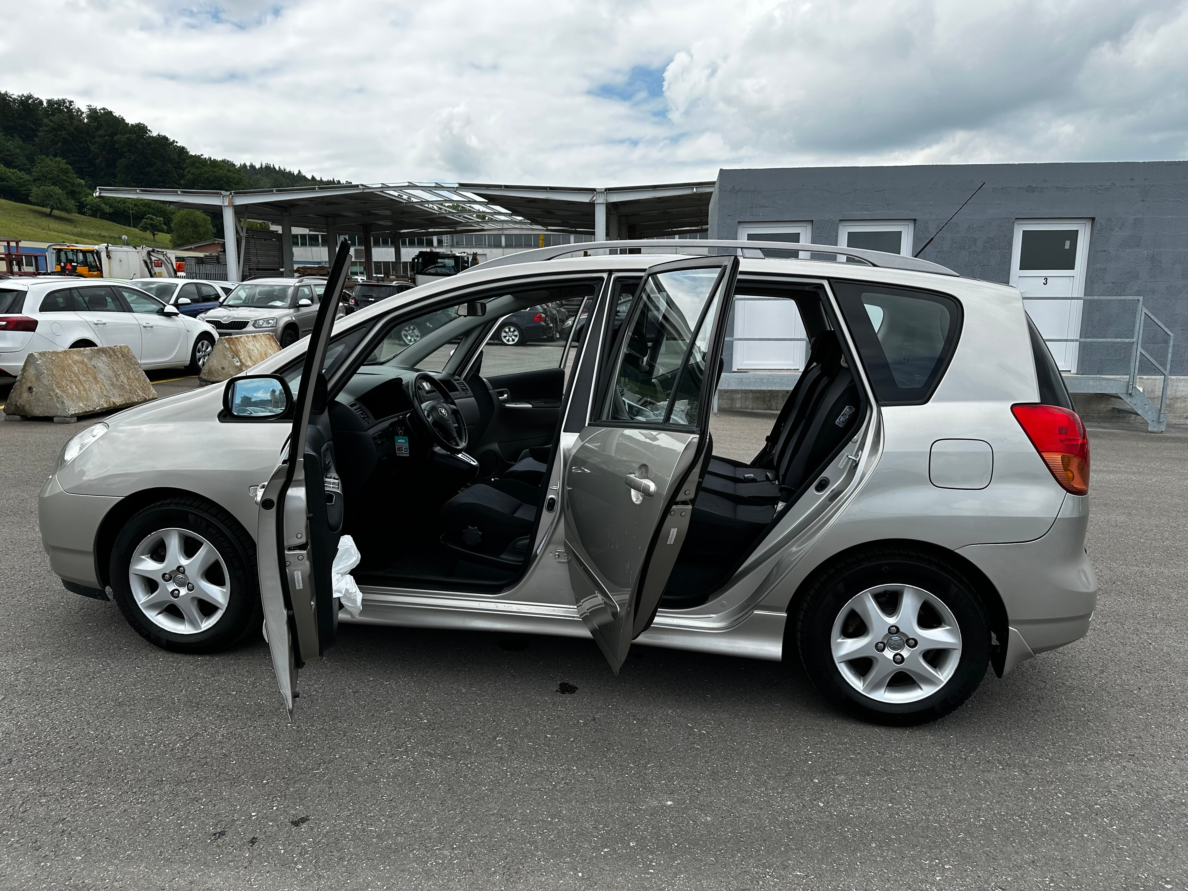 TOYOTA Corolla Verso 1.8 Linea Sol