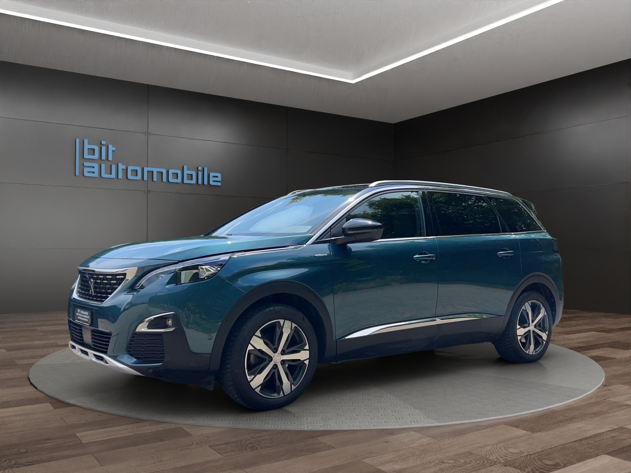 PEUGEOT 5008 1.5 BlueHDi GT Line EAT