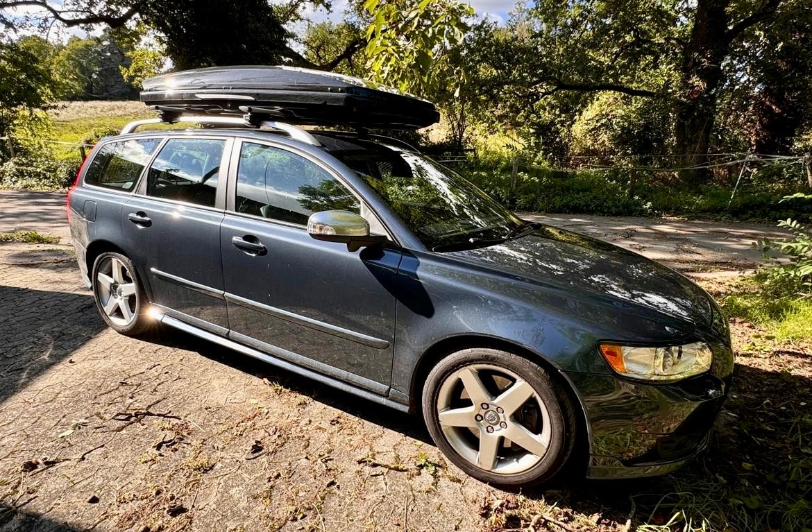 VOLVO V50 D5 Summum R-Design