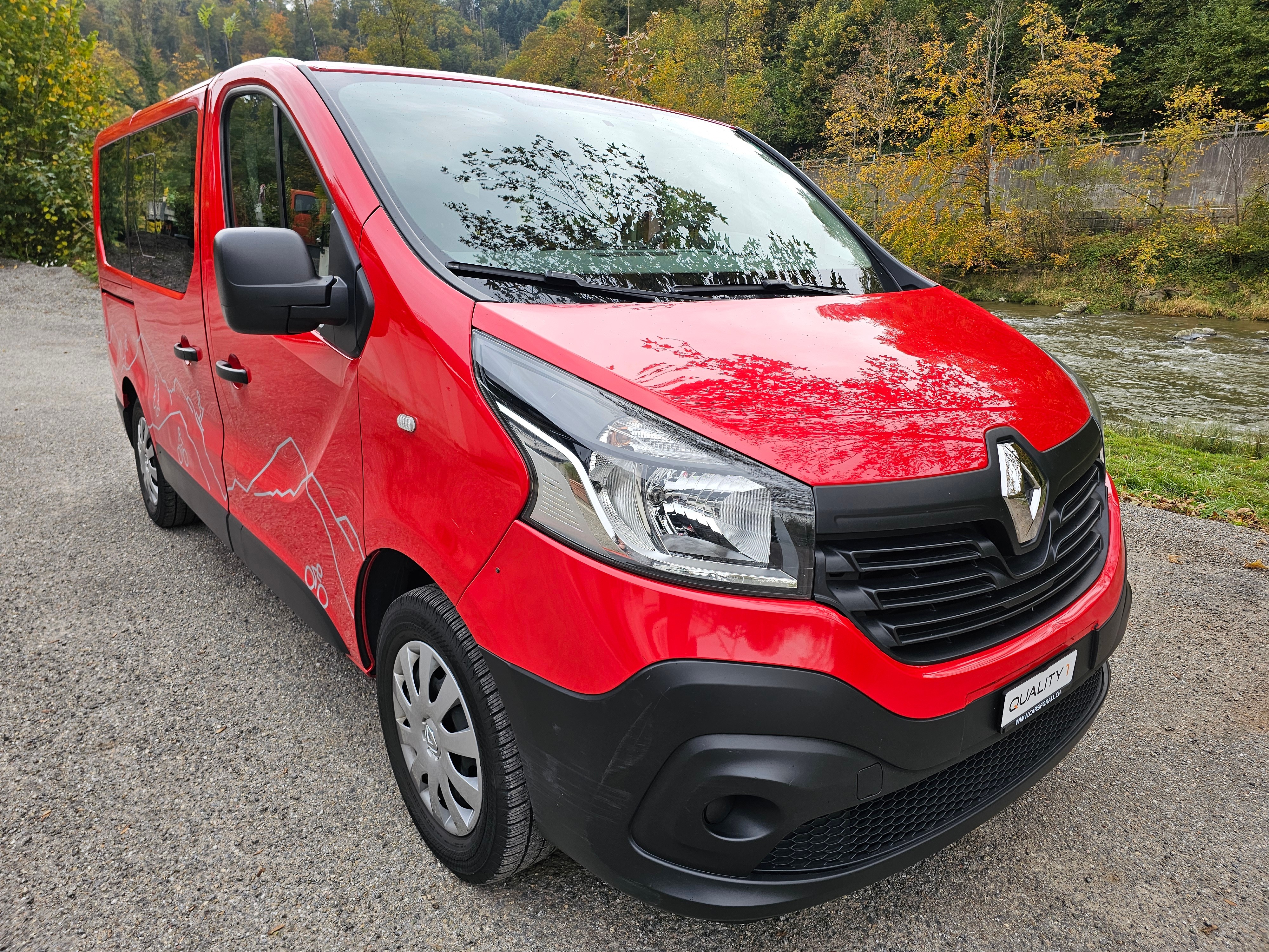 RENAULT Trafic ENERGY dCi 120 - 9 Plätze