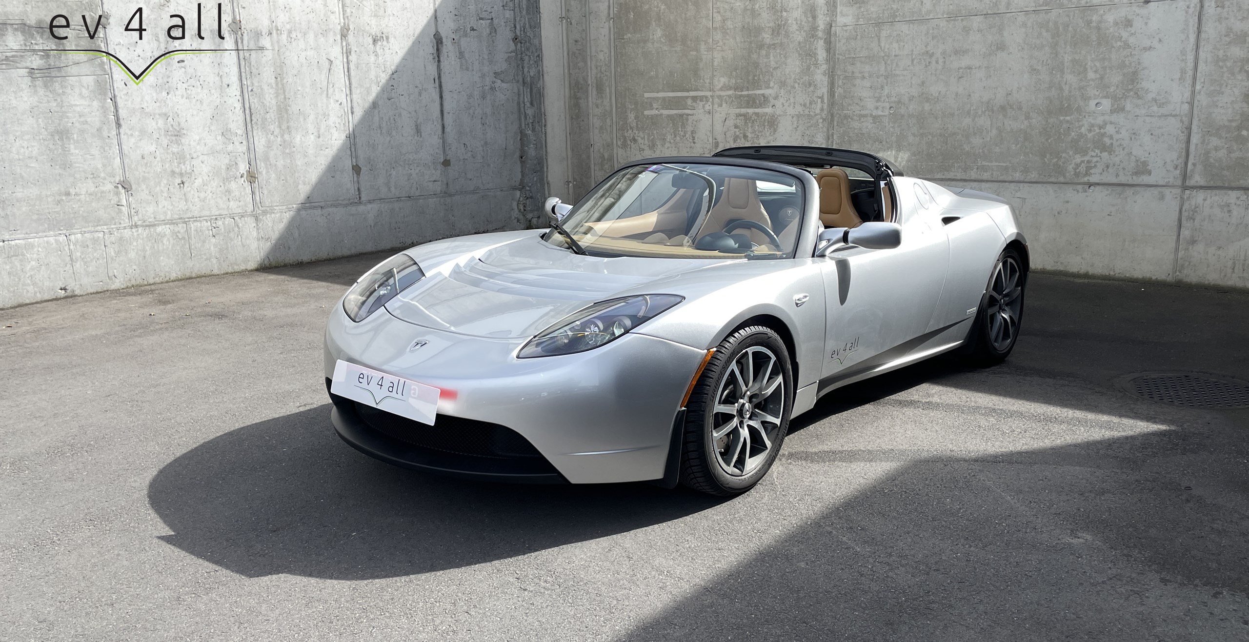 TESLA Roadster Signature 250, Rare electric vehicle, Battery 80 kWh, Battery Check Done, Top Condition