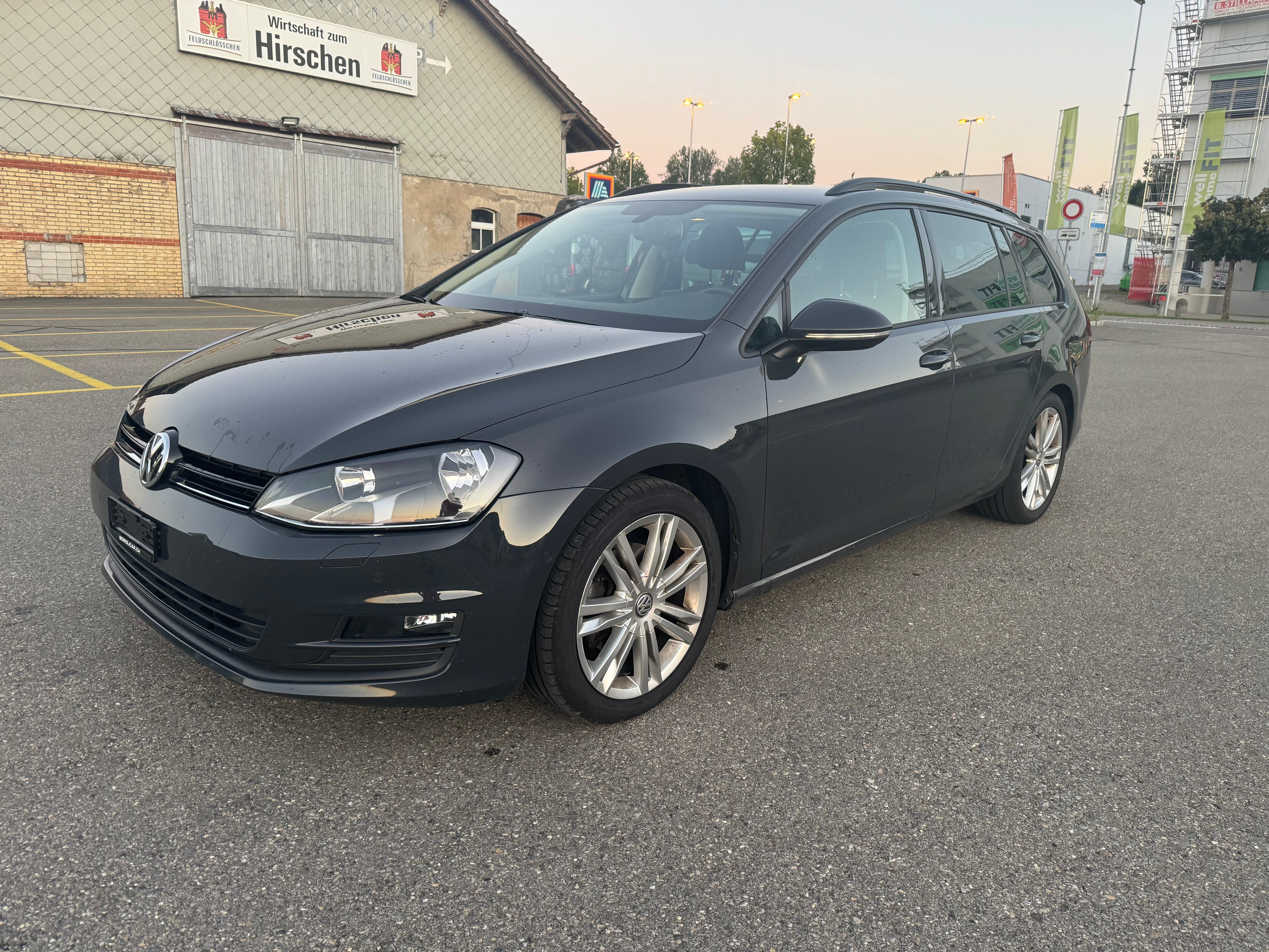 VW Golf Variant 2.0 TDI Comfortline