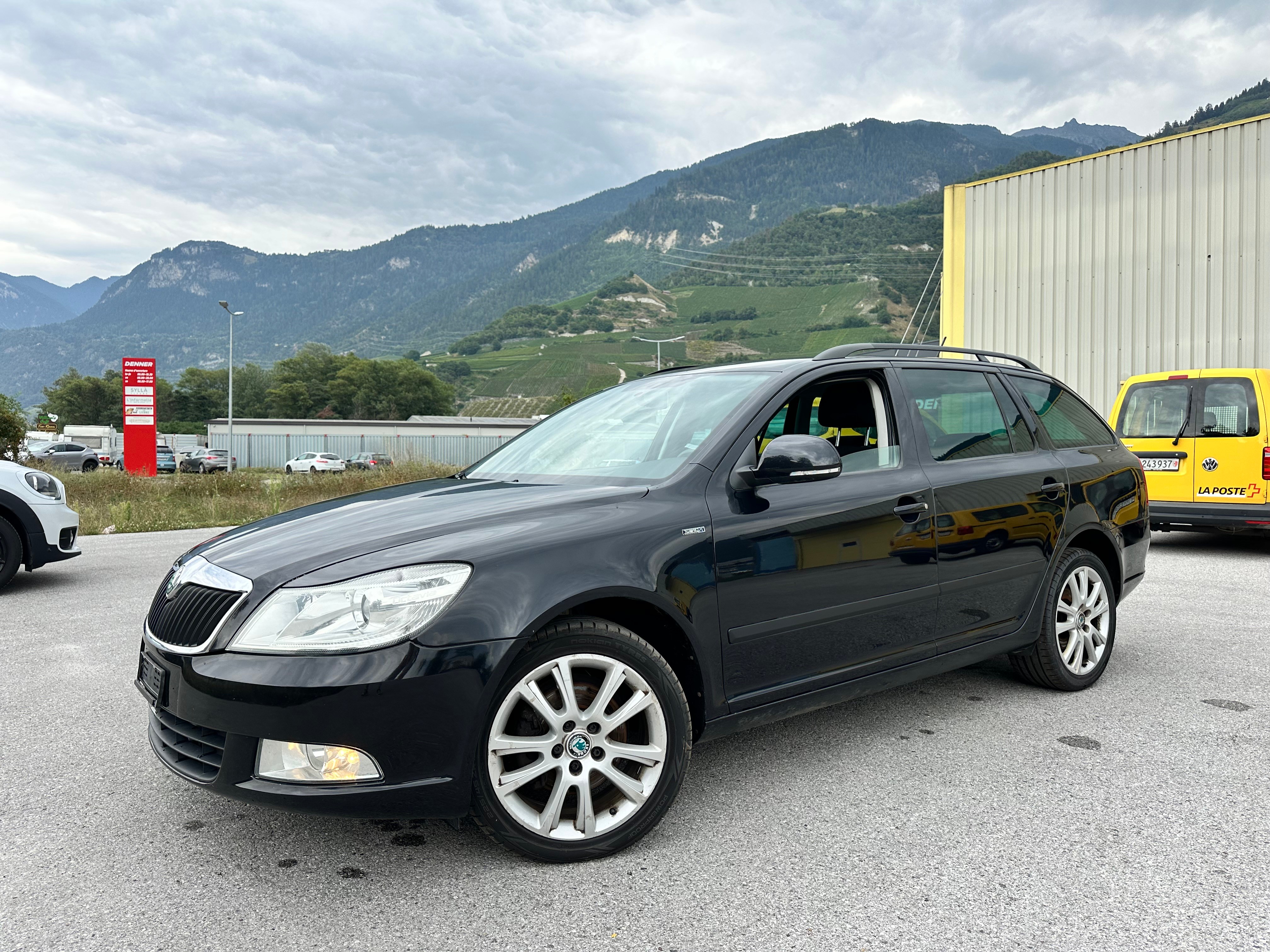 SKODA Octavia Combi 2.0 TDI Twenty20 4x4