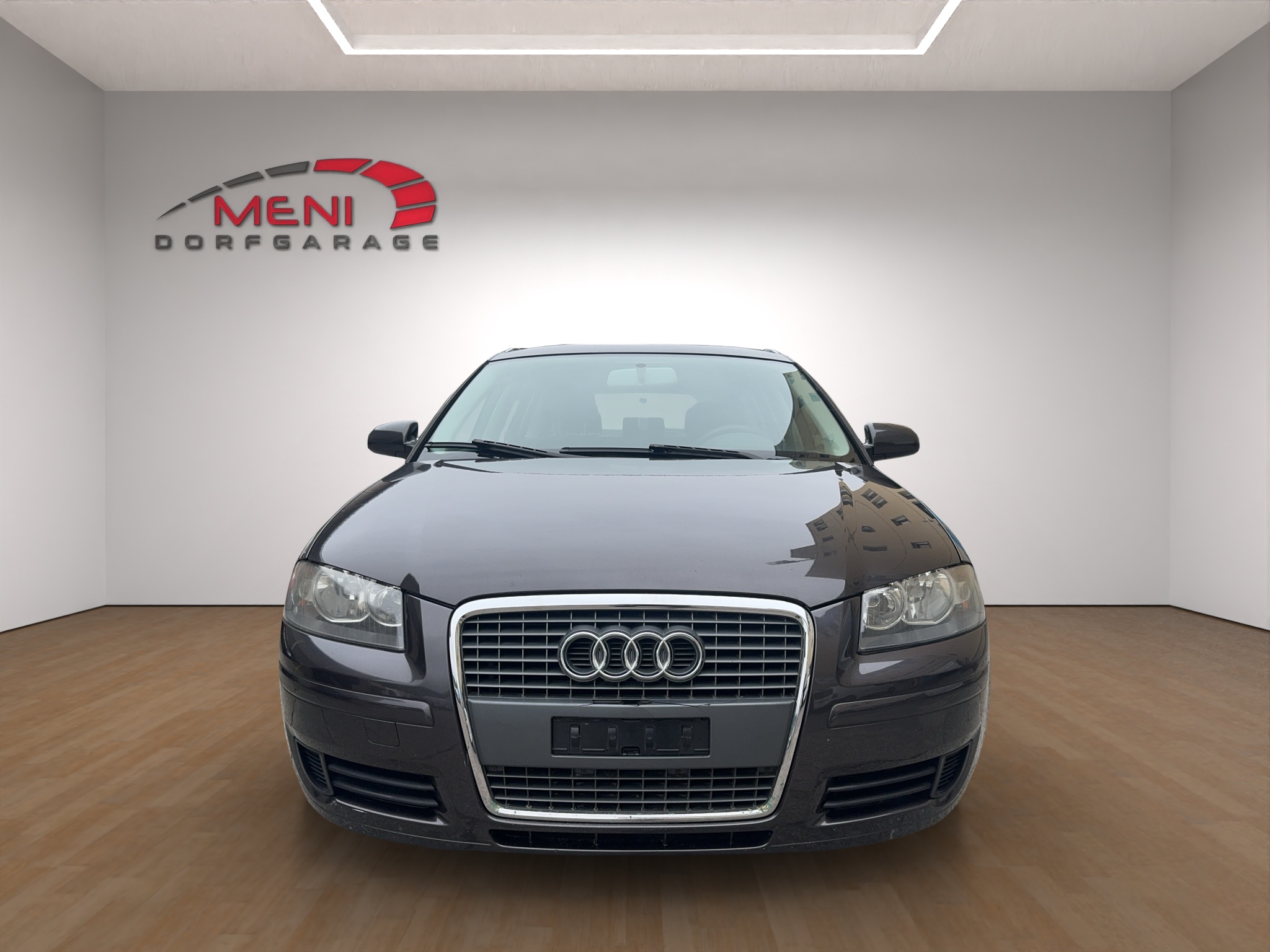 AUDI A3 1.6 FSI Attraction