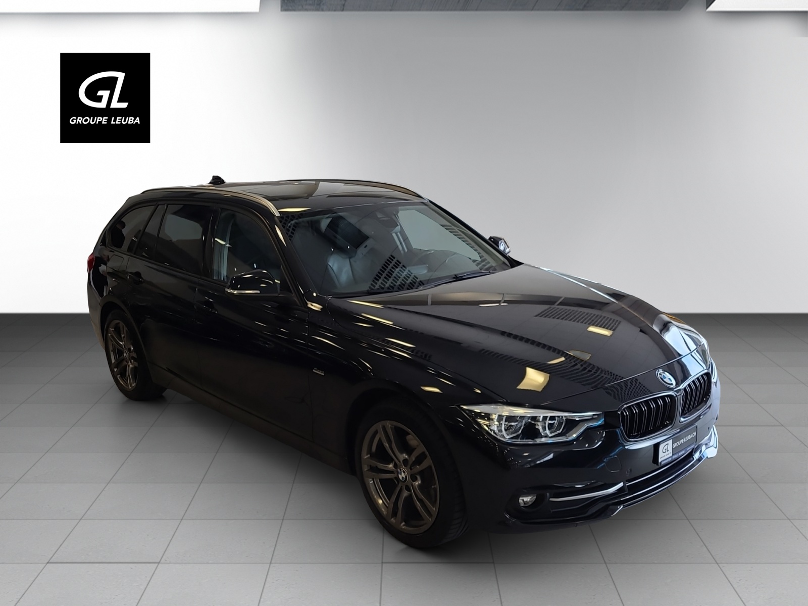 BMW 320d xDrive Touring Sport