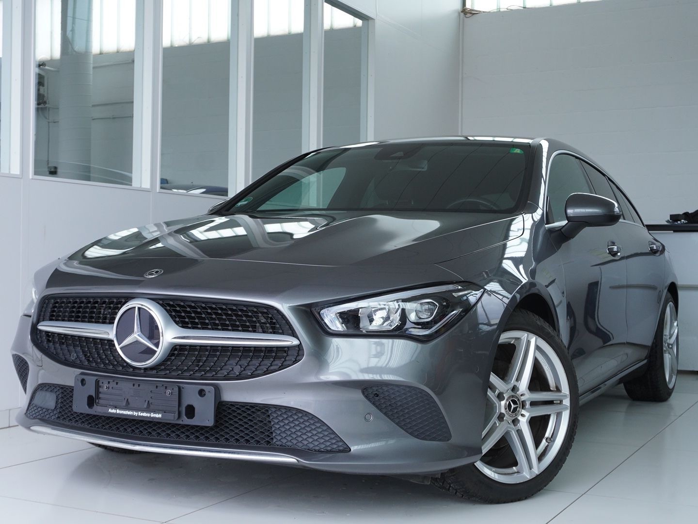 MERCEDES-BENZ CLA Shooting Brake 180 7G-DCT