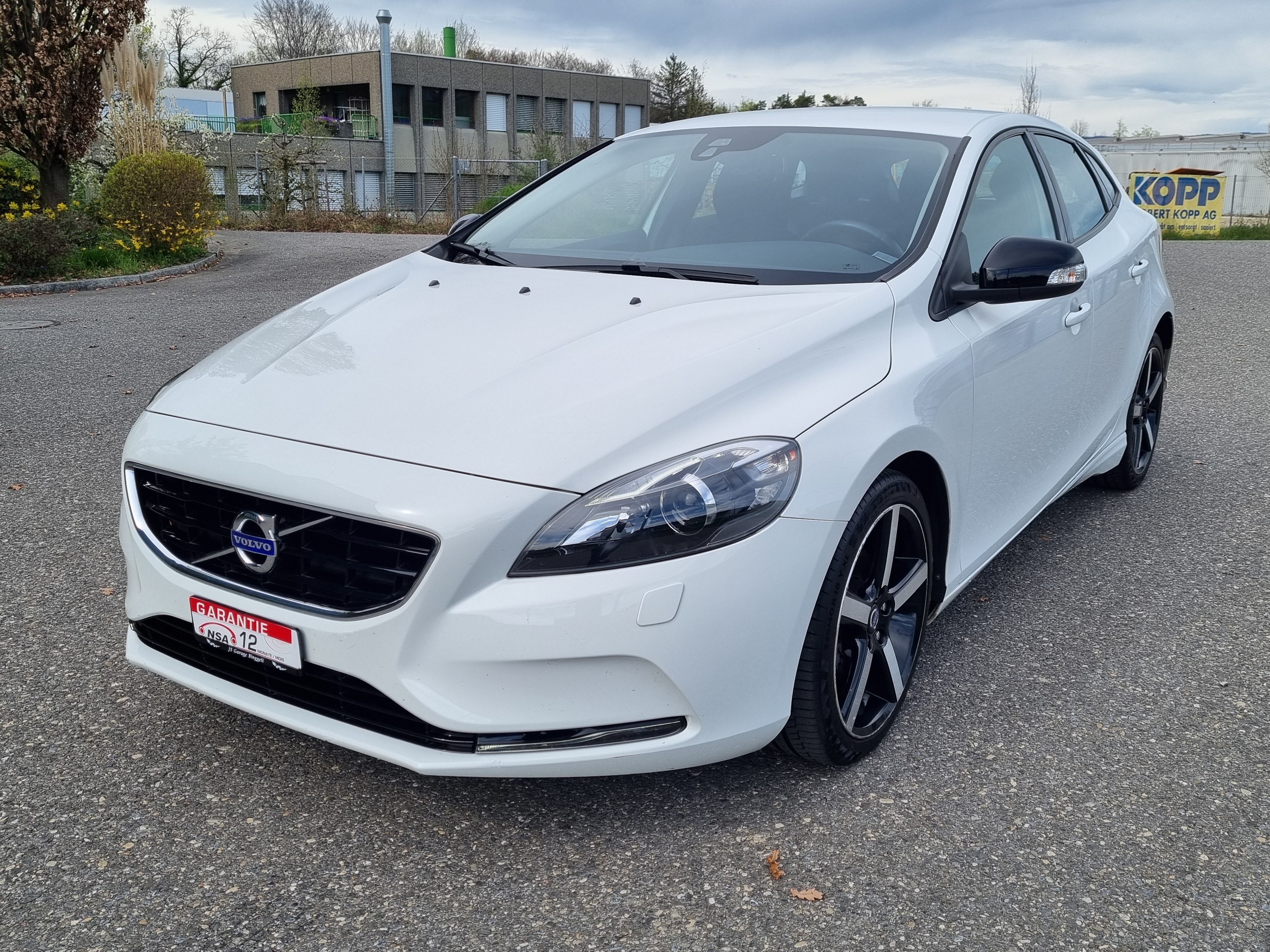 VOLVO V40 D2 Kinetic