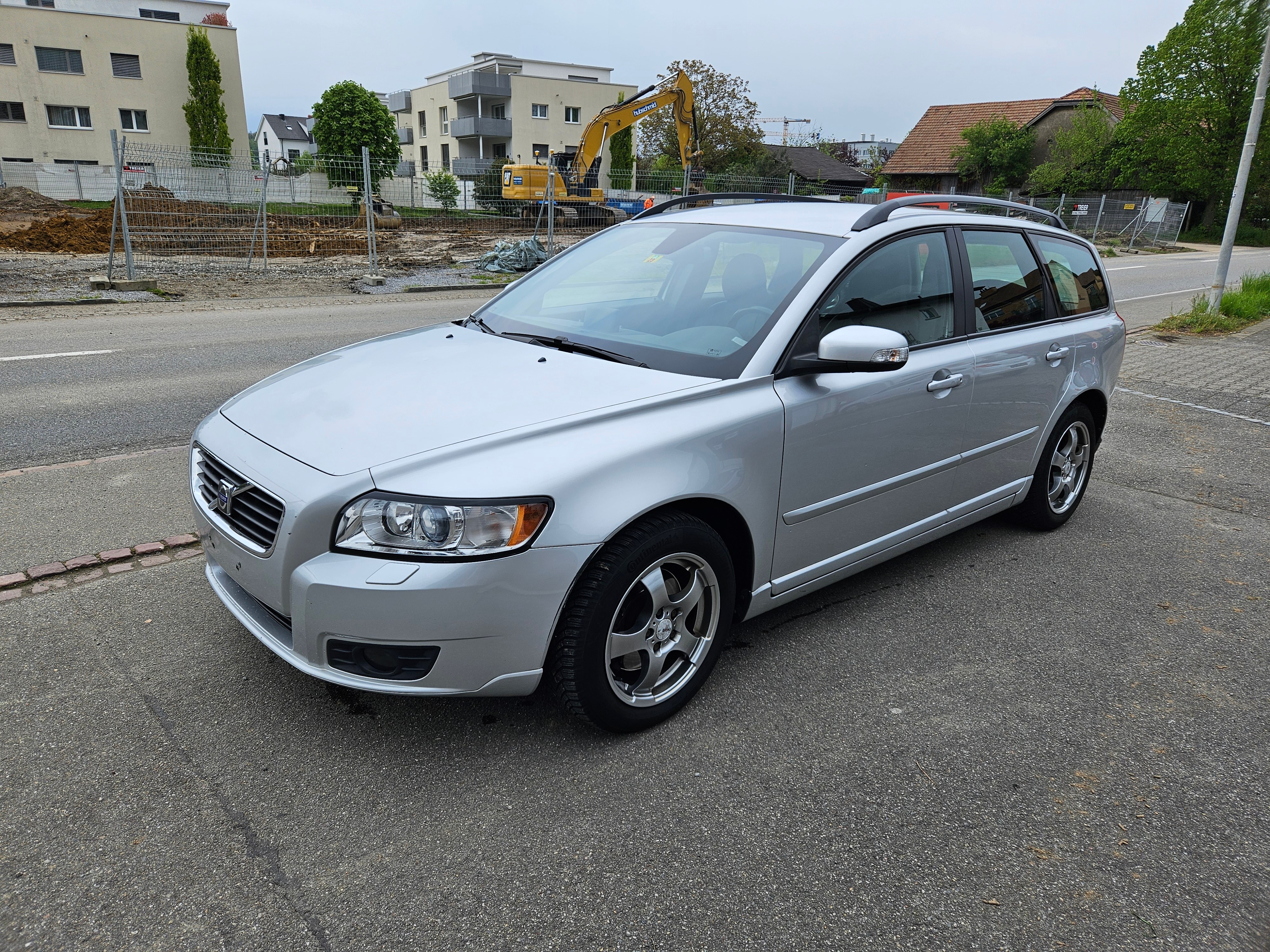 VOLVO V50 2.4I Summum Geartronic