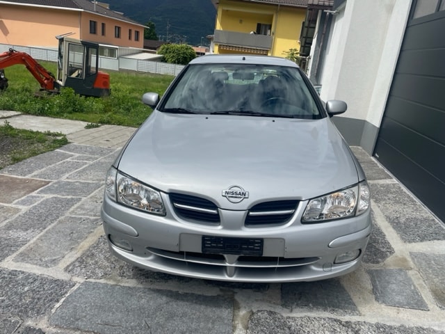 NISSAN Almera 1.8 16V Comfort