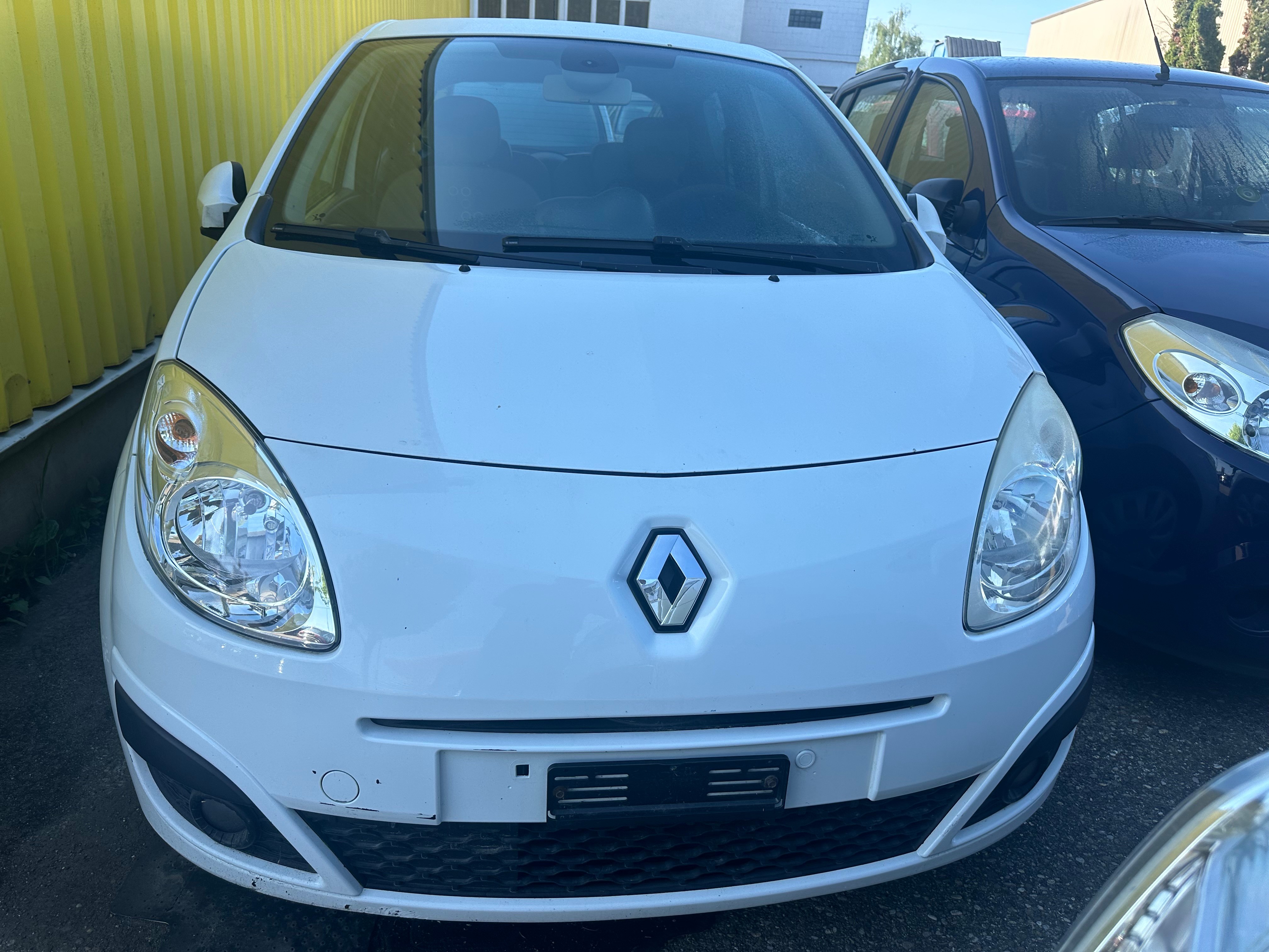 RENAULT Twingo 1.2 Authentique